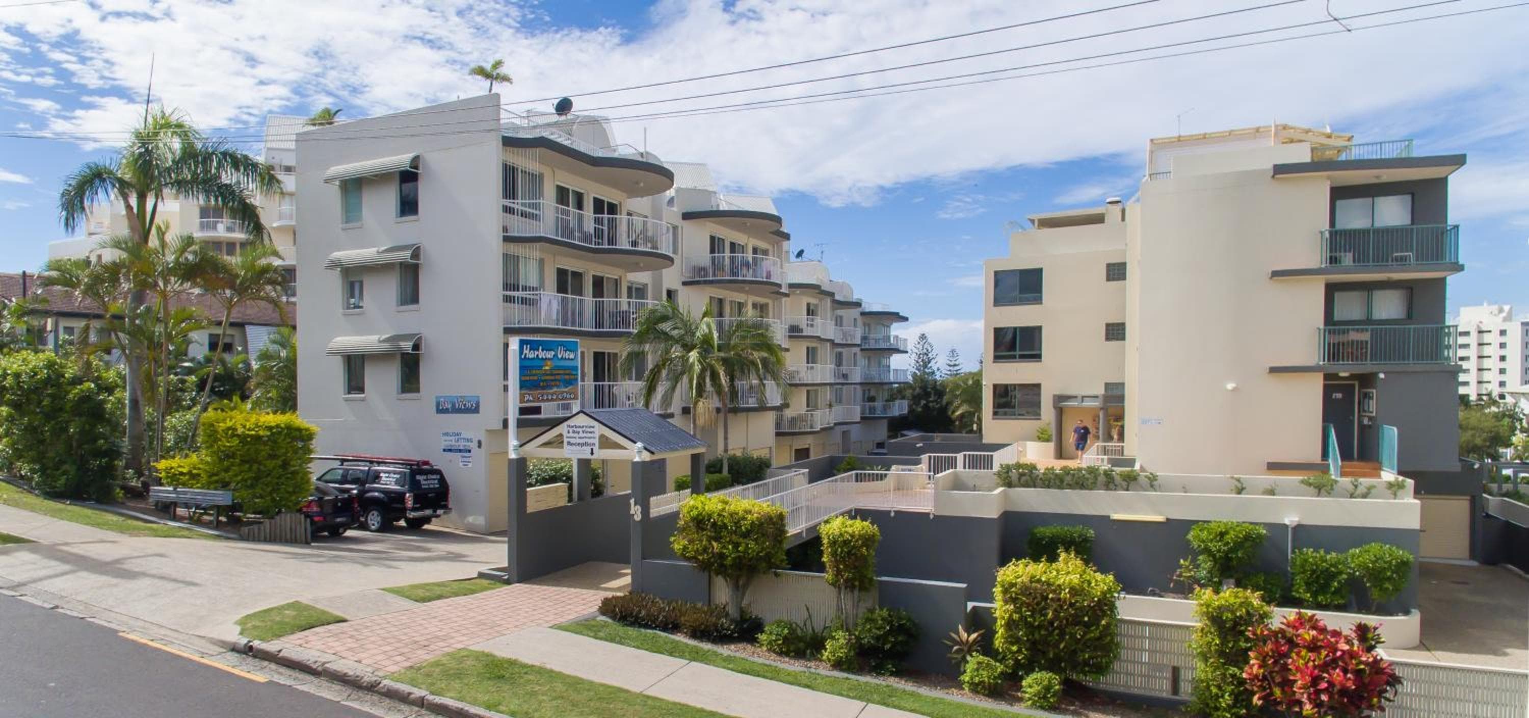 Building at Bayview Harbourview Apartments