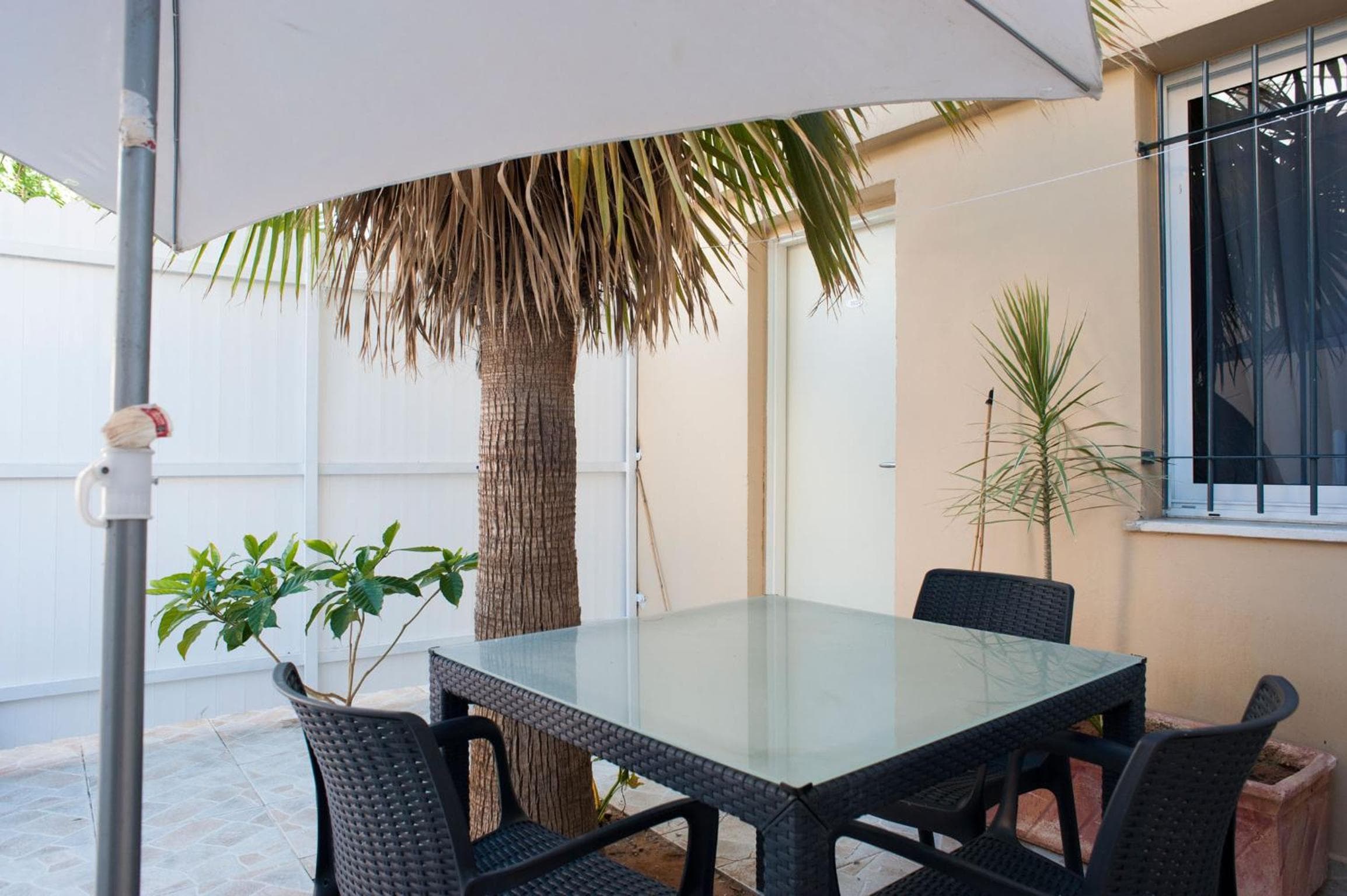 Geula Suites BY RAPHAEL HOTELS, Tel Aviv
