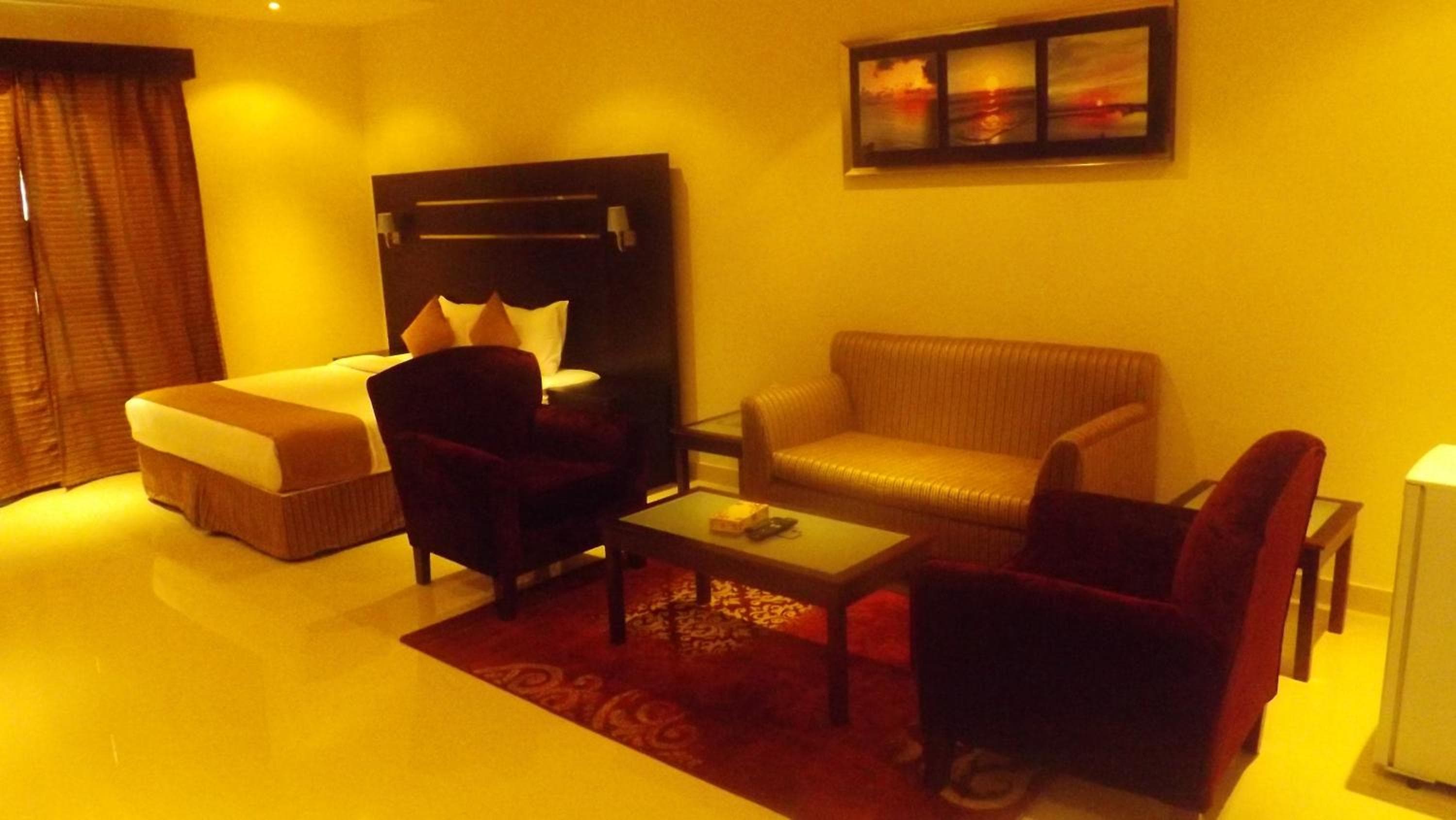 Qaser Baron Serviced Apartments Almasif- قصر بارون المصيف للشقق المخدومة, Riyadh, photo 4
