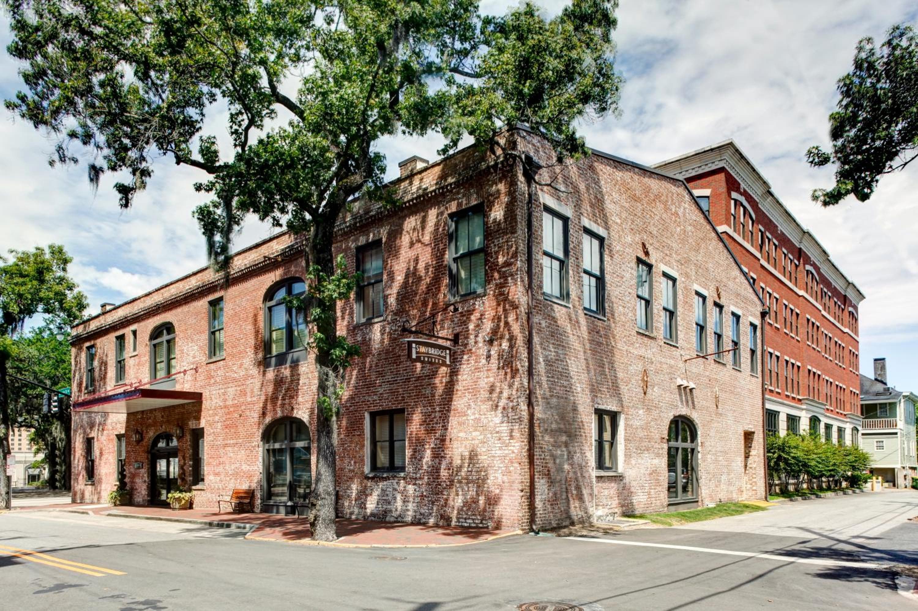 Staybridge Suites Savannah Historic District by IHG, Savannah