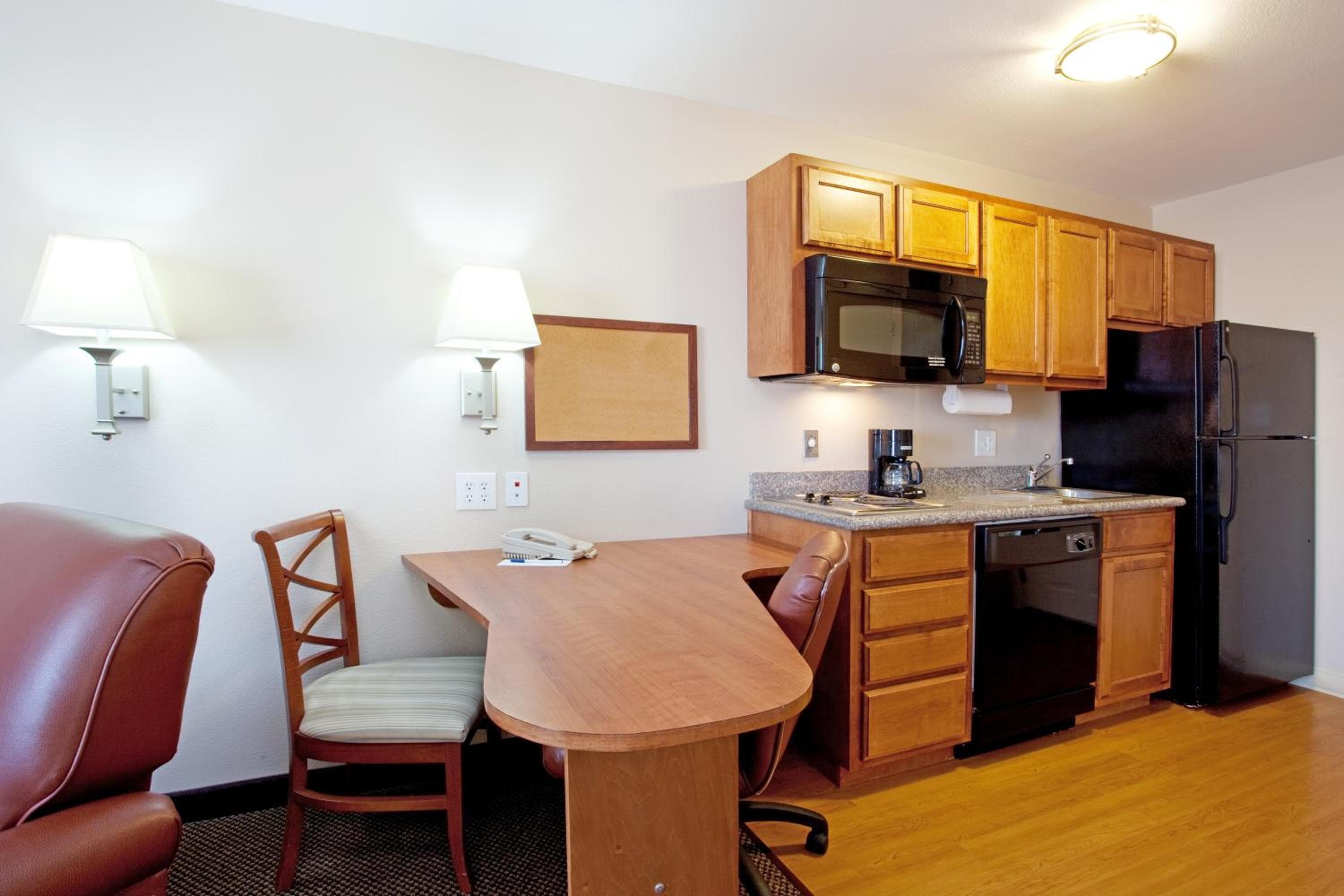 Candlewood Suites Lake Charles-Sulphur by IHG, Sulphur, photo 2