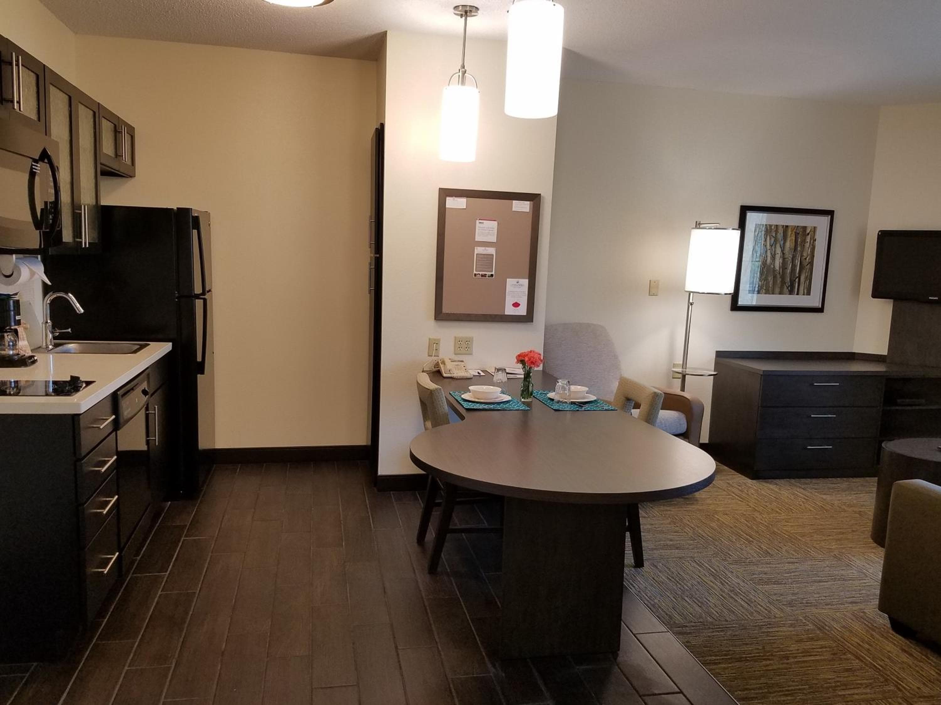 Candlewood Suites - East Syracuse - Carrier Circle by IHG, East Syracuse, photo 5