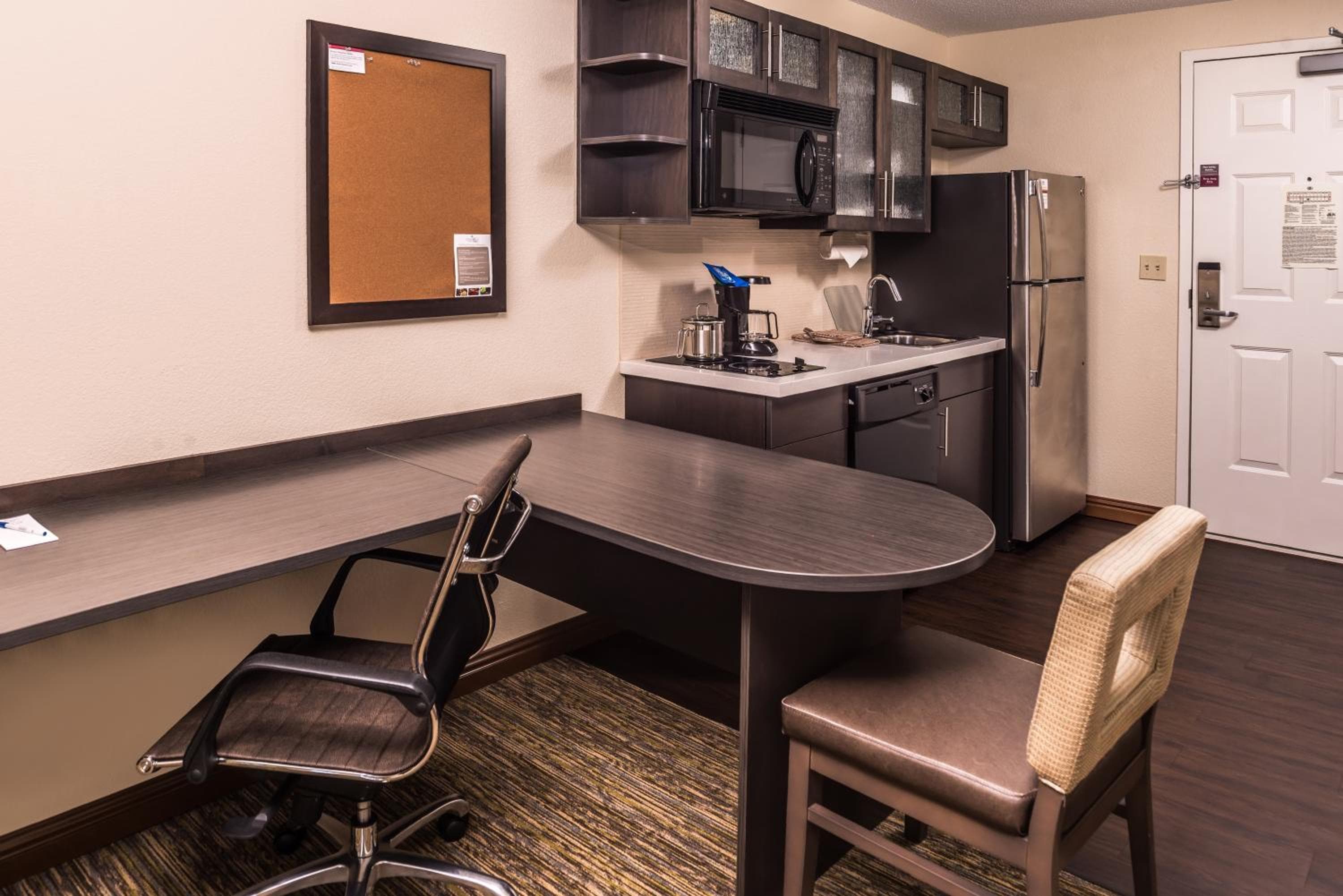 Candlewood Suites Kansas City by IHG, Kansas City, photo 3