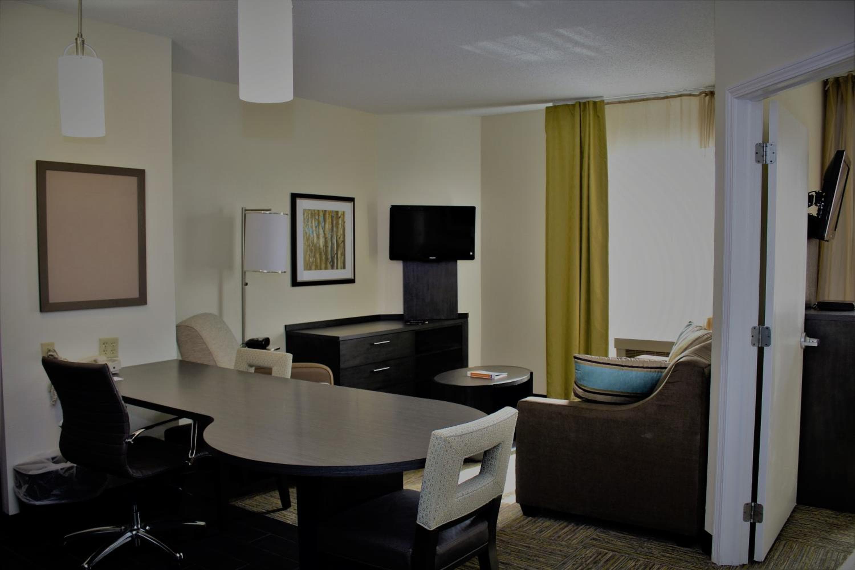 Candlewood Suites - East Syracuse - Carrier Circle by IHG, East Syracuse, photo 2