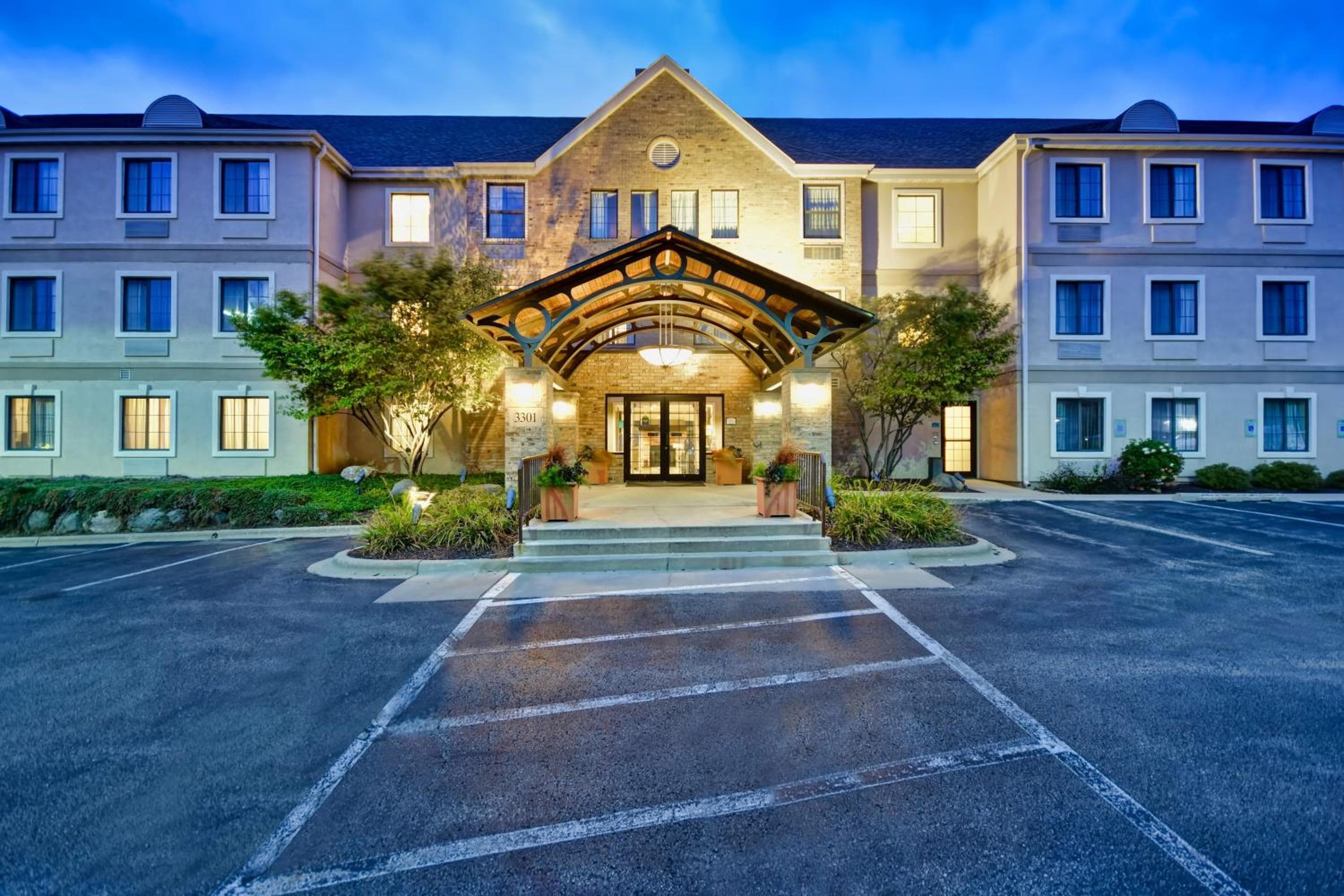Staybridge Suites Madison - East by IHG, Madison