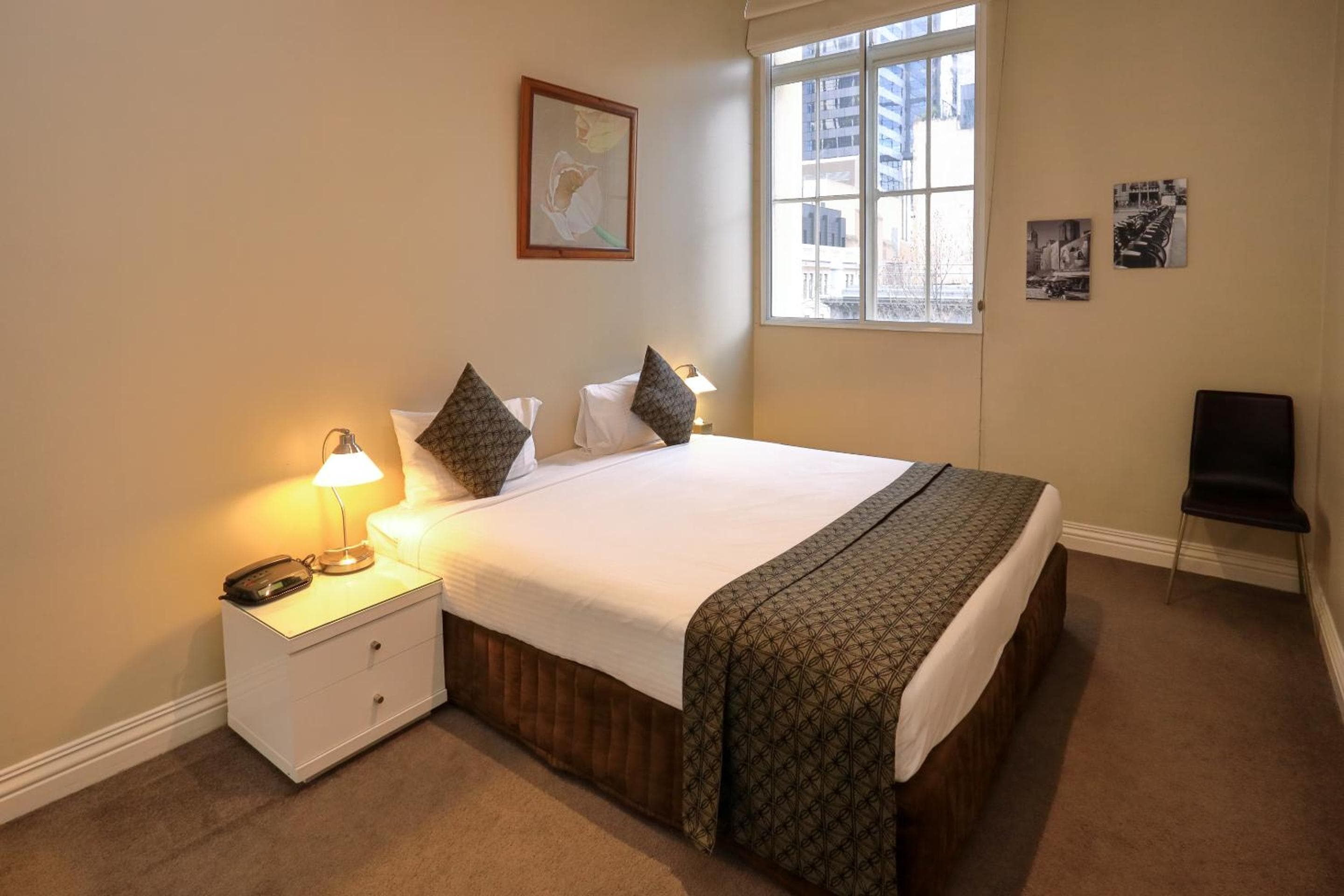 Hotel room at Flinders Landing Apartments