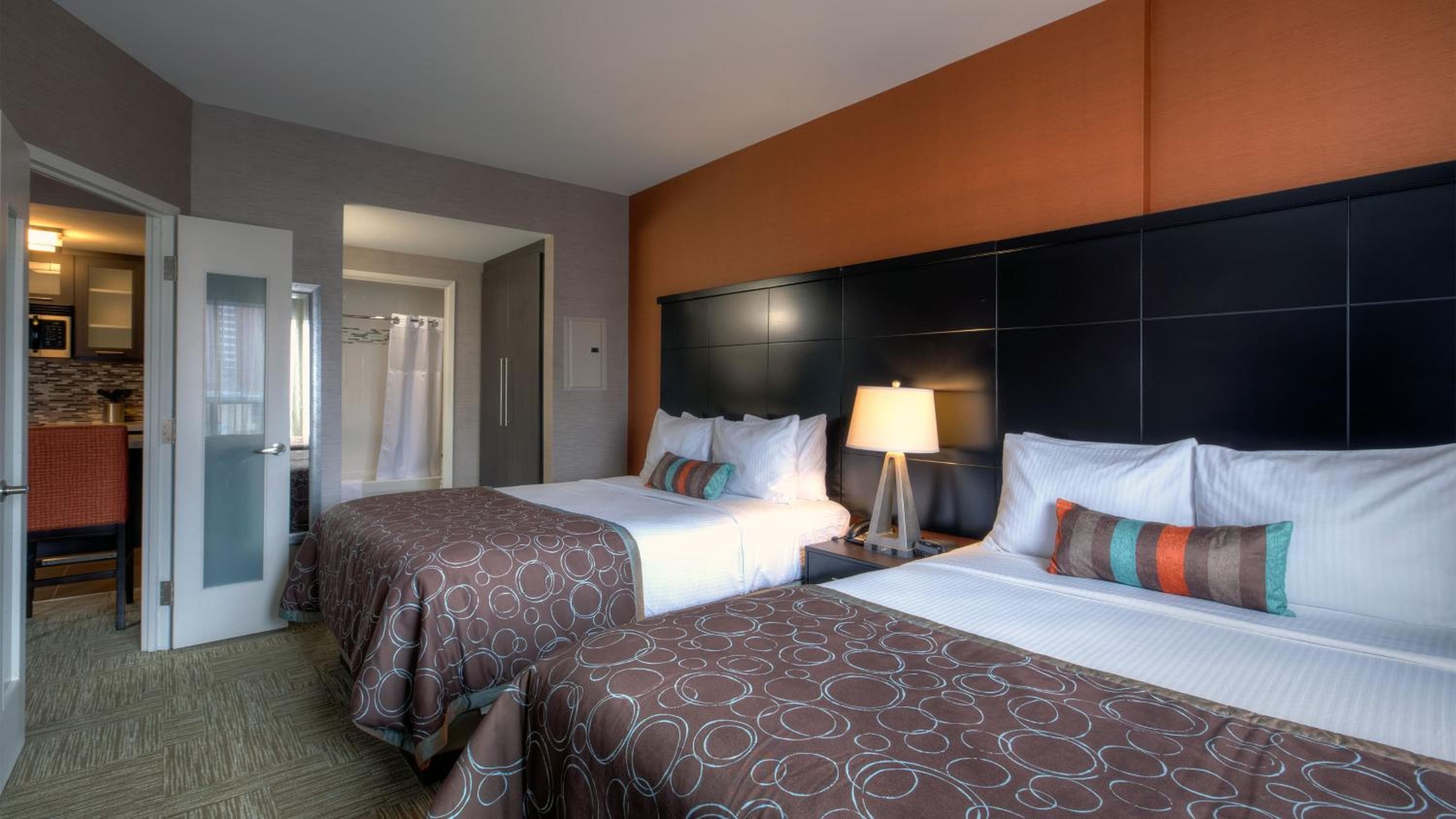 Staybridge Suites Hamilton - Downtown by IHG, Hamilton, photo 5