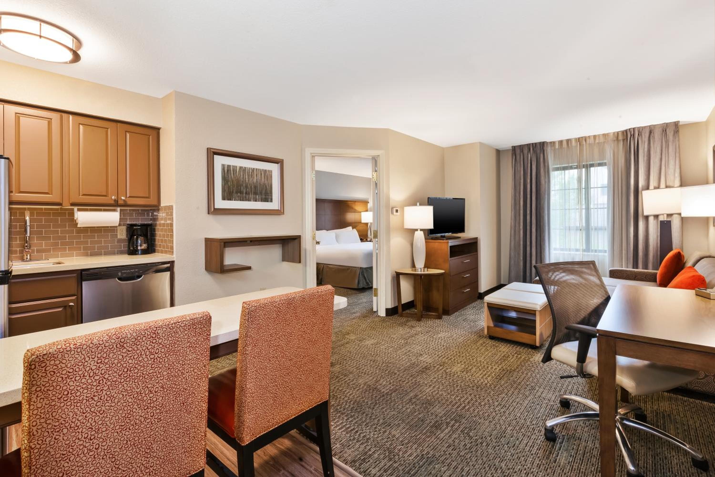 Staybridge Suites Kalamazoo by IHG, Kalamazoo, photo 3