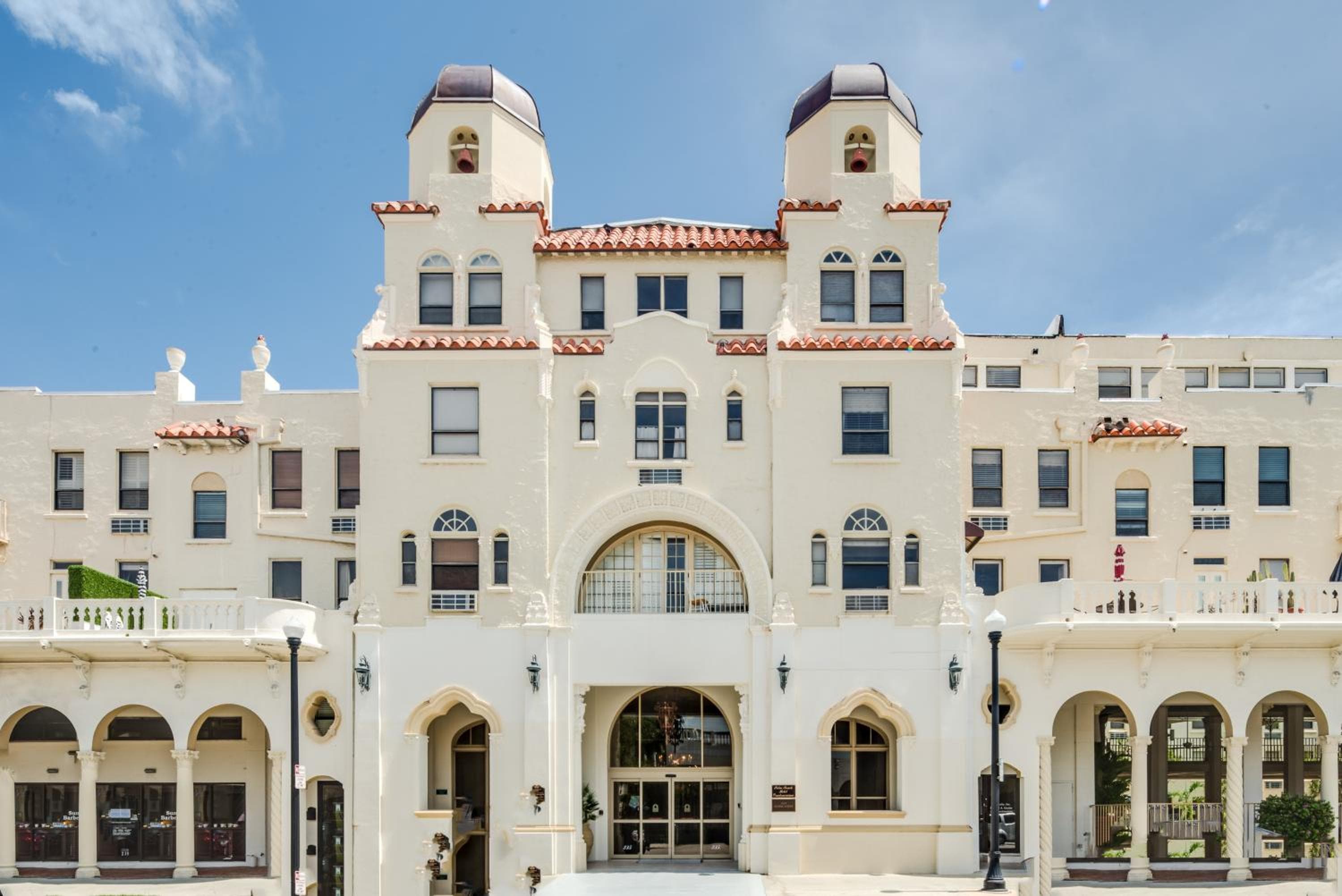 Tropicals of Palm Beach, Palm Beach