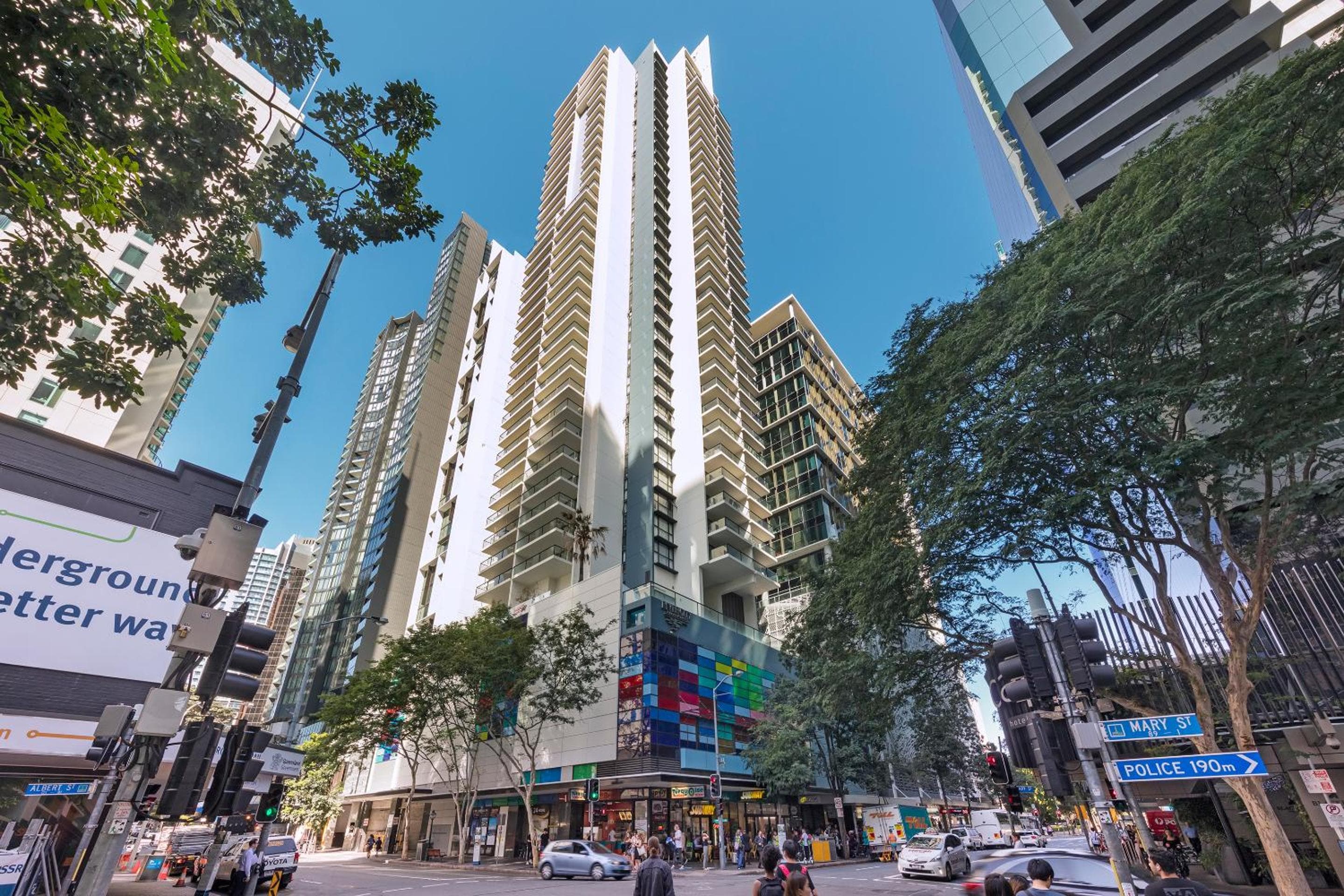 Oaks Brisbane River City Suites, Brisbane, photo 3