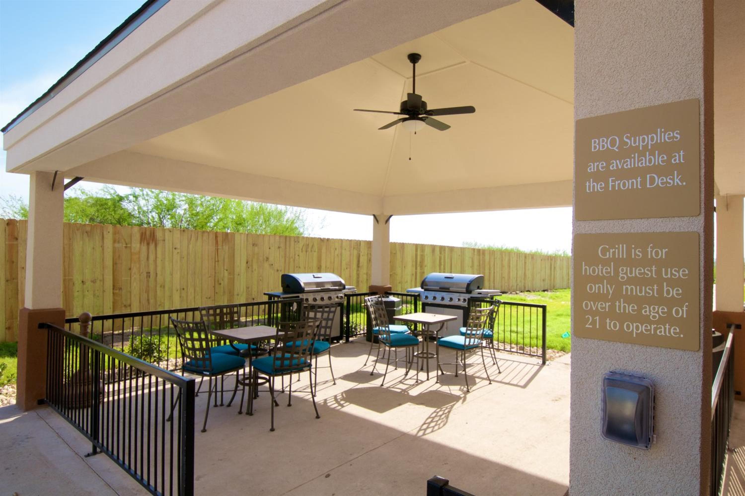 Candlewood Suites Kenedy by IHG, Kenedy, photo 3