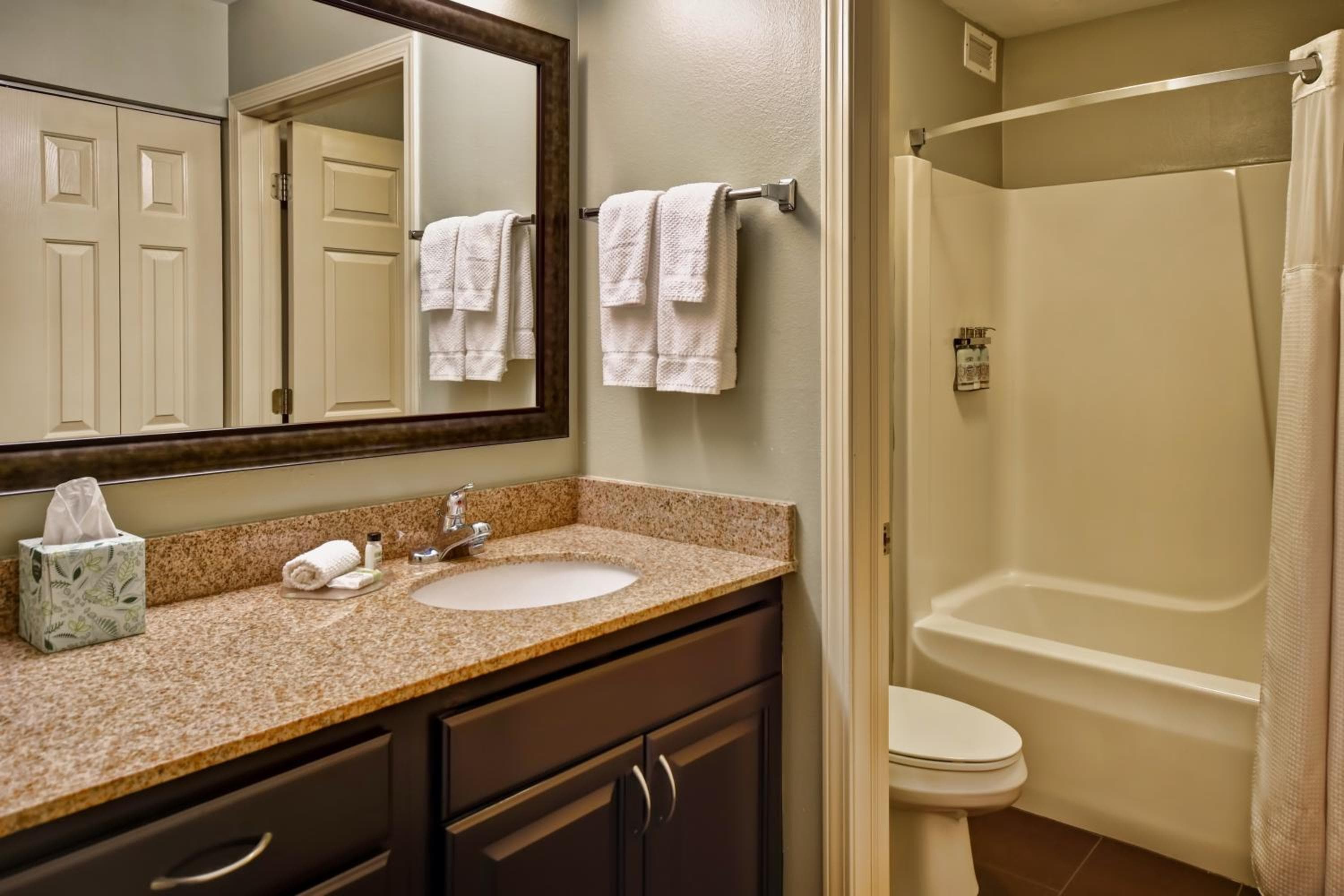 Staybridge Suites Middleton/Madison-West by IHG, Middleton, photo 6