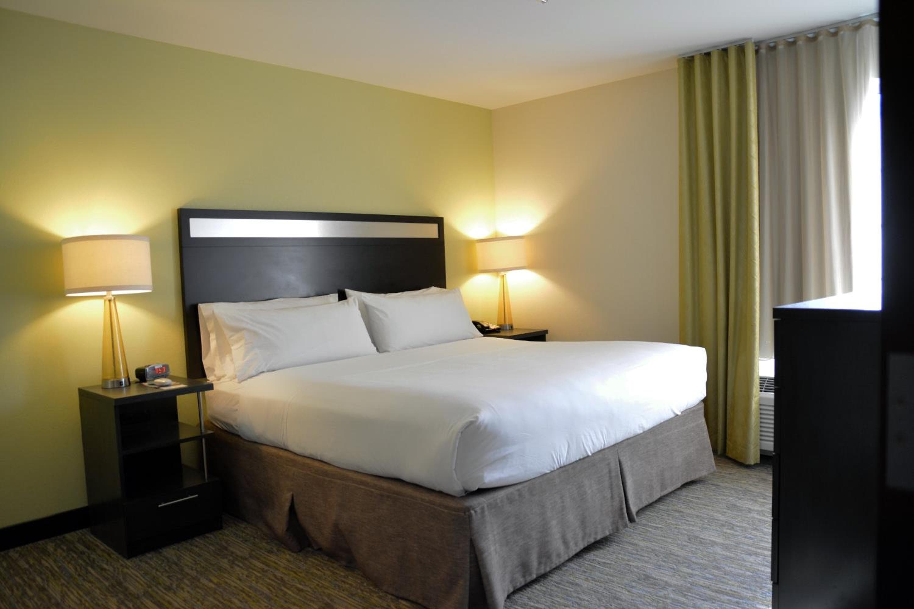 Candlewood Suites Youngstown W - I-80 Niles Area by IHG, Youngstown, photo 2