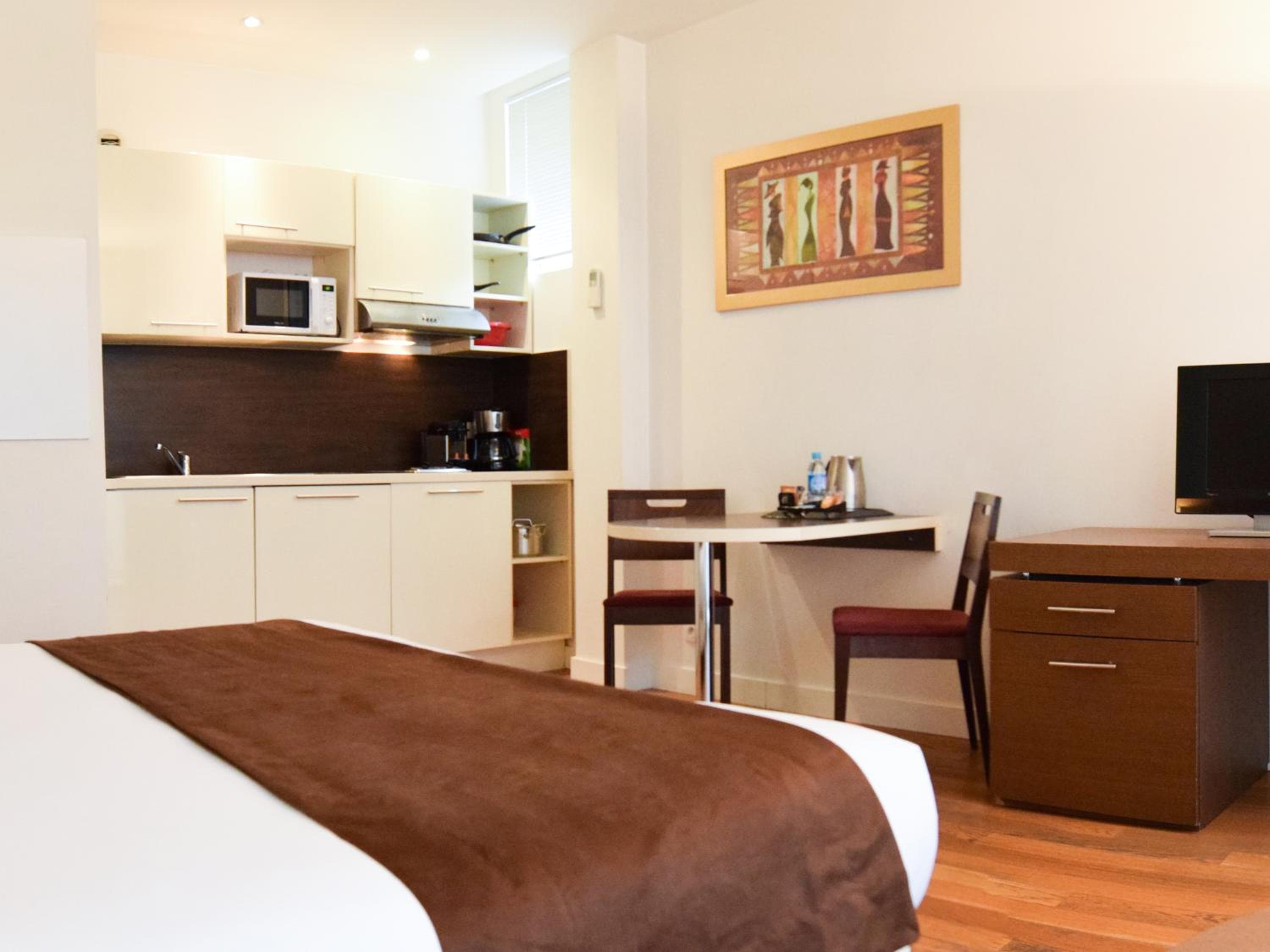 Residhotel Imperial Rennequin, Paris, photo 5