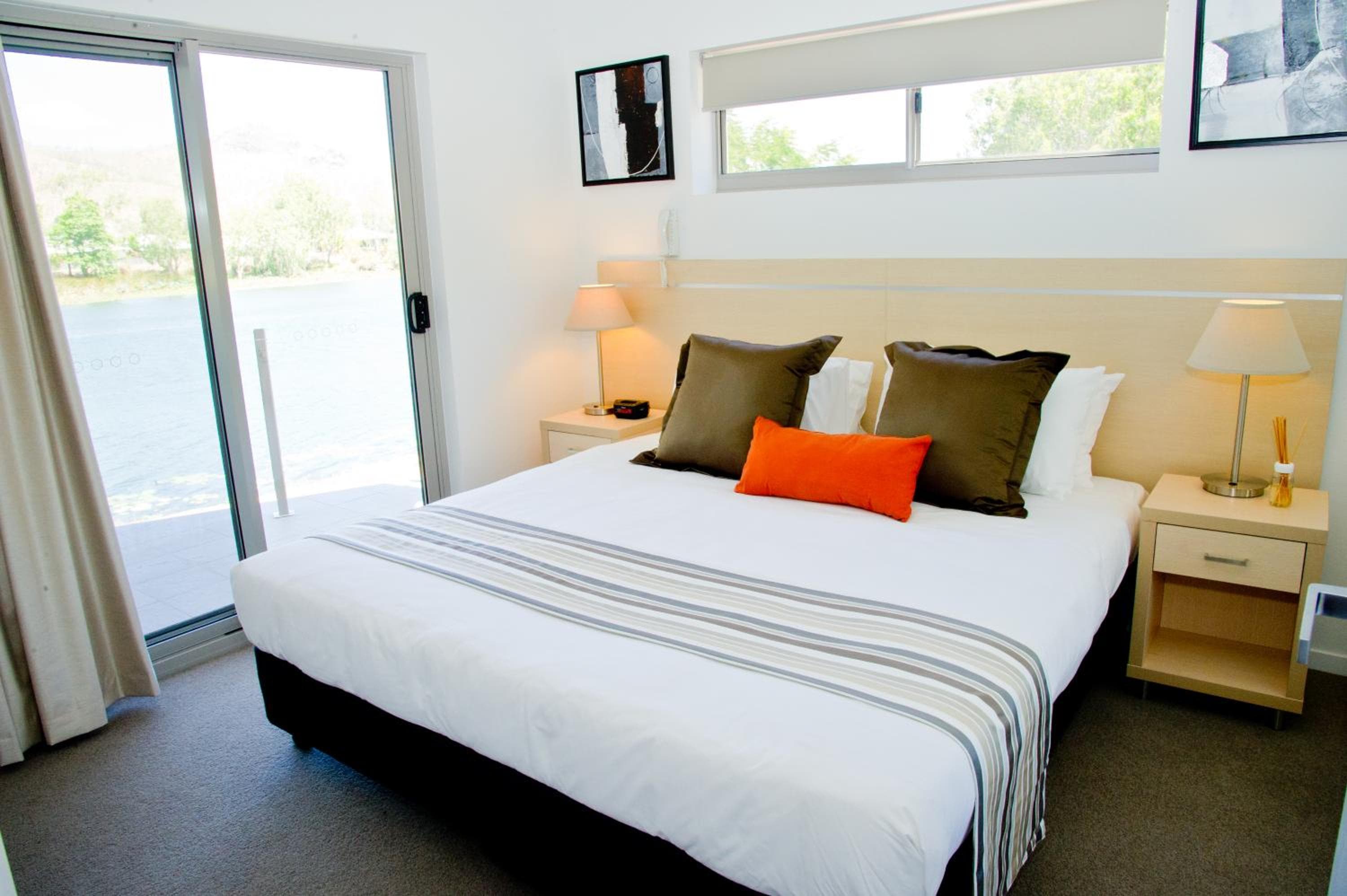 Jacana Apartments, Townsville, photo 2