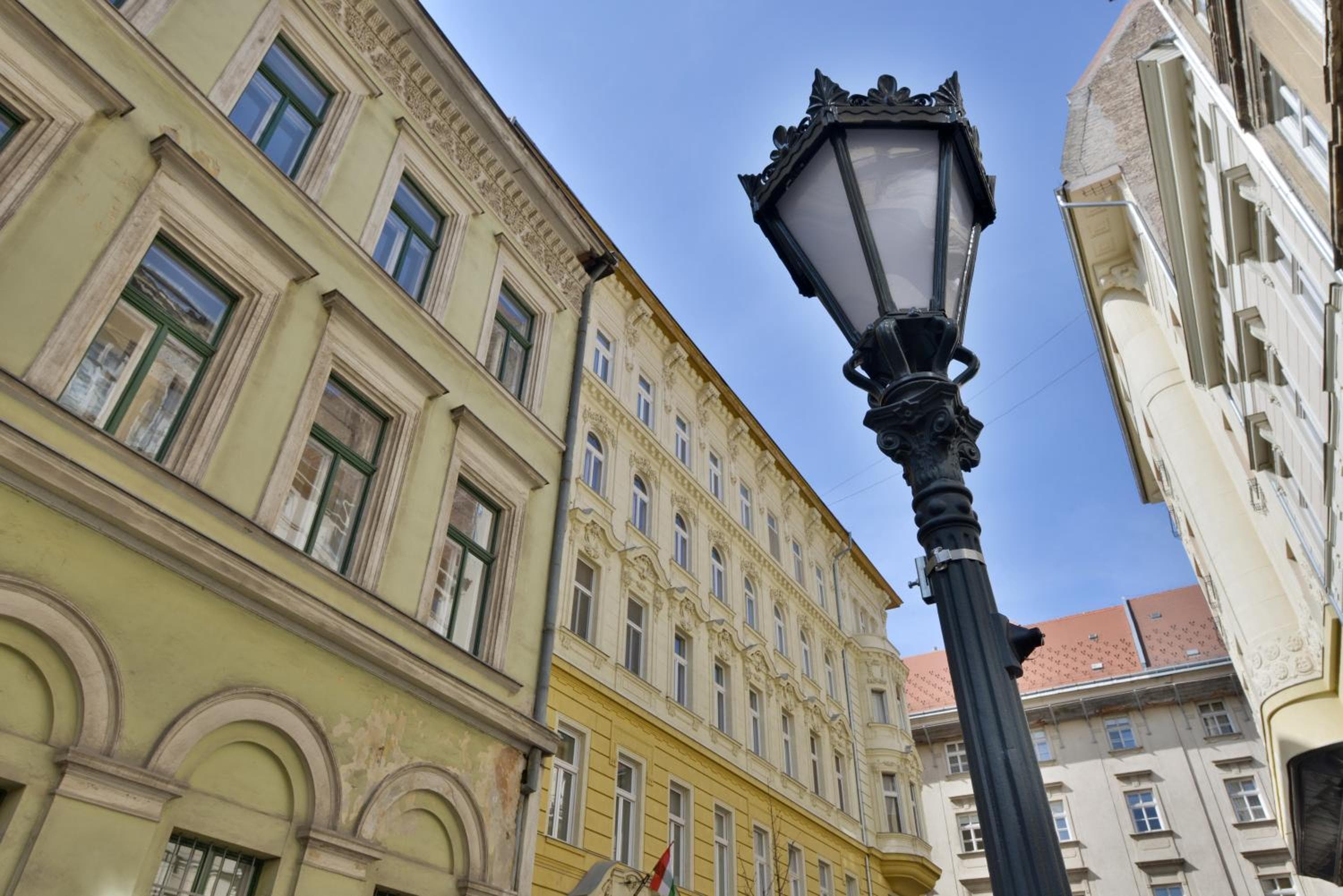 S23, Budapest