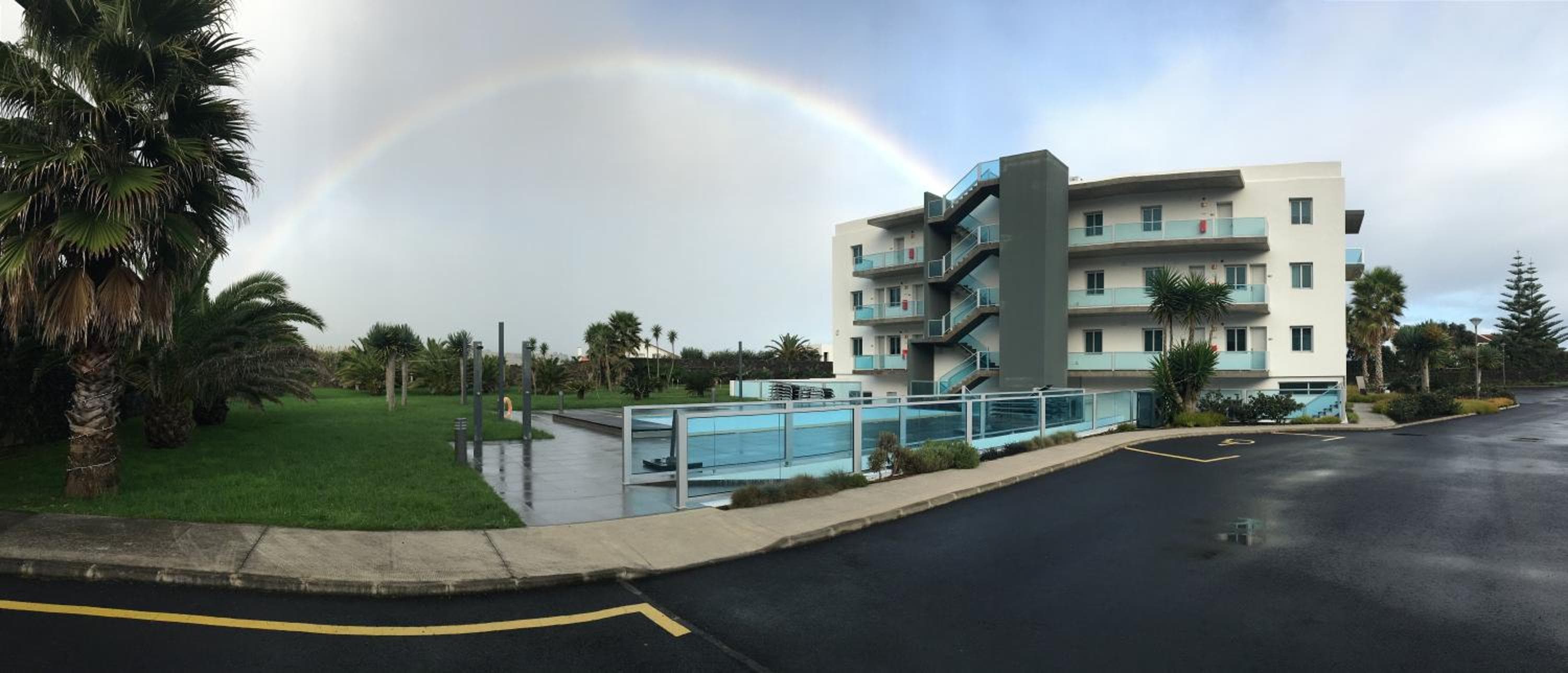 Whalesbay Hotel Apartamentos, Capelas