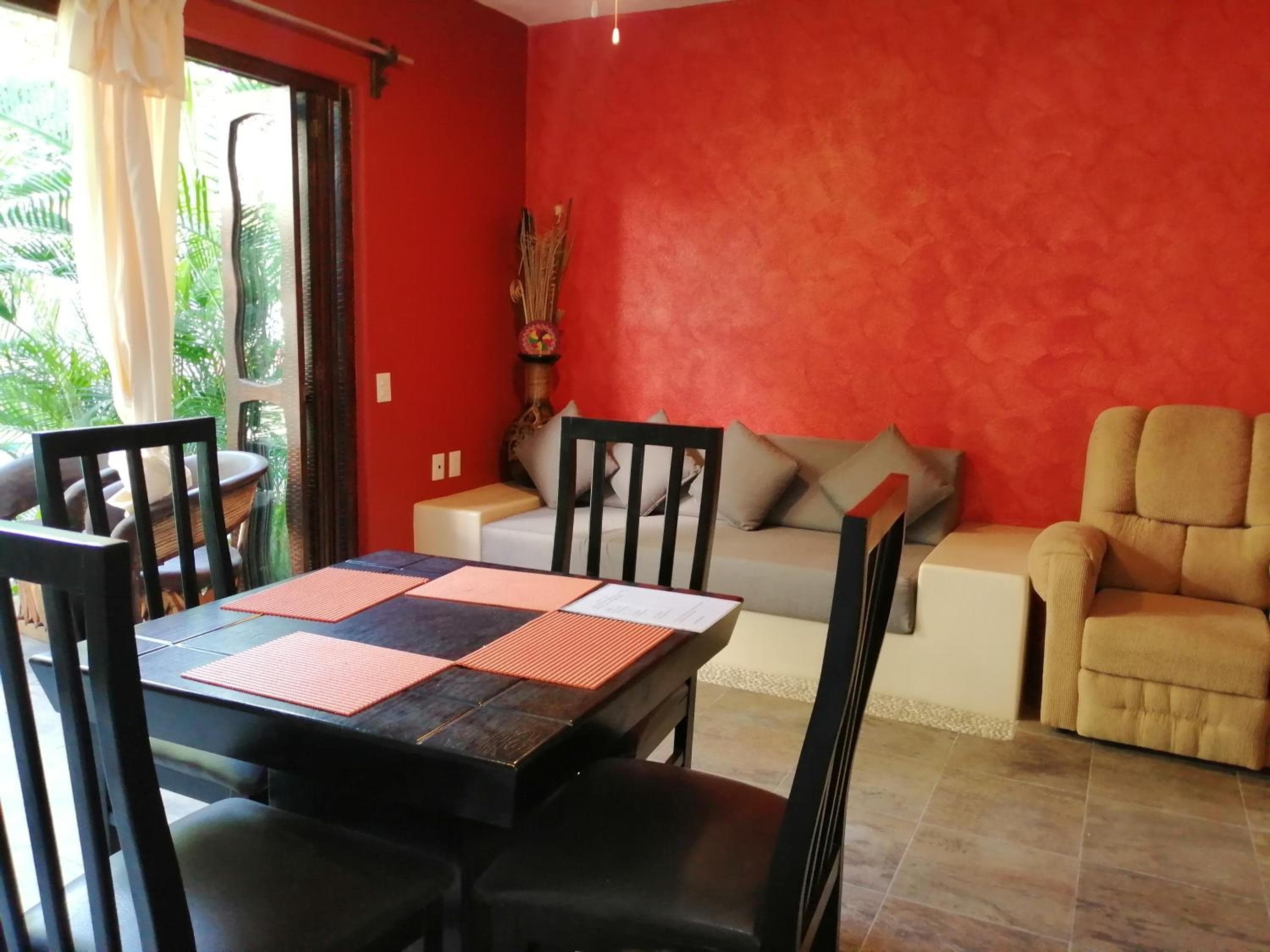 Ceiba Studios, Zihuatanejo, photo 4