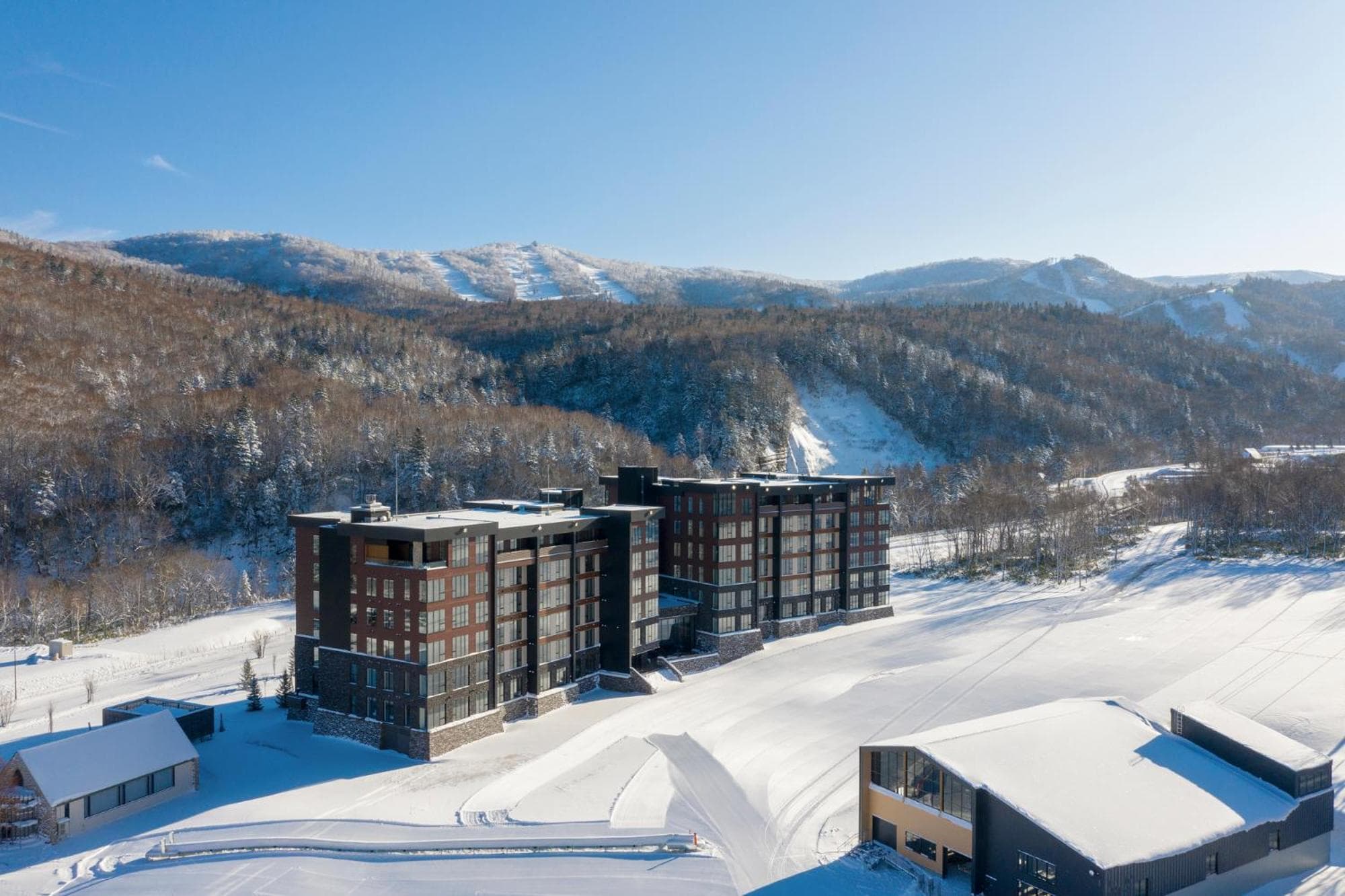 Yu Kiroro, Ski-in Ski-out Luxury Residences, Akaigawa