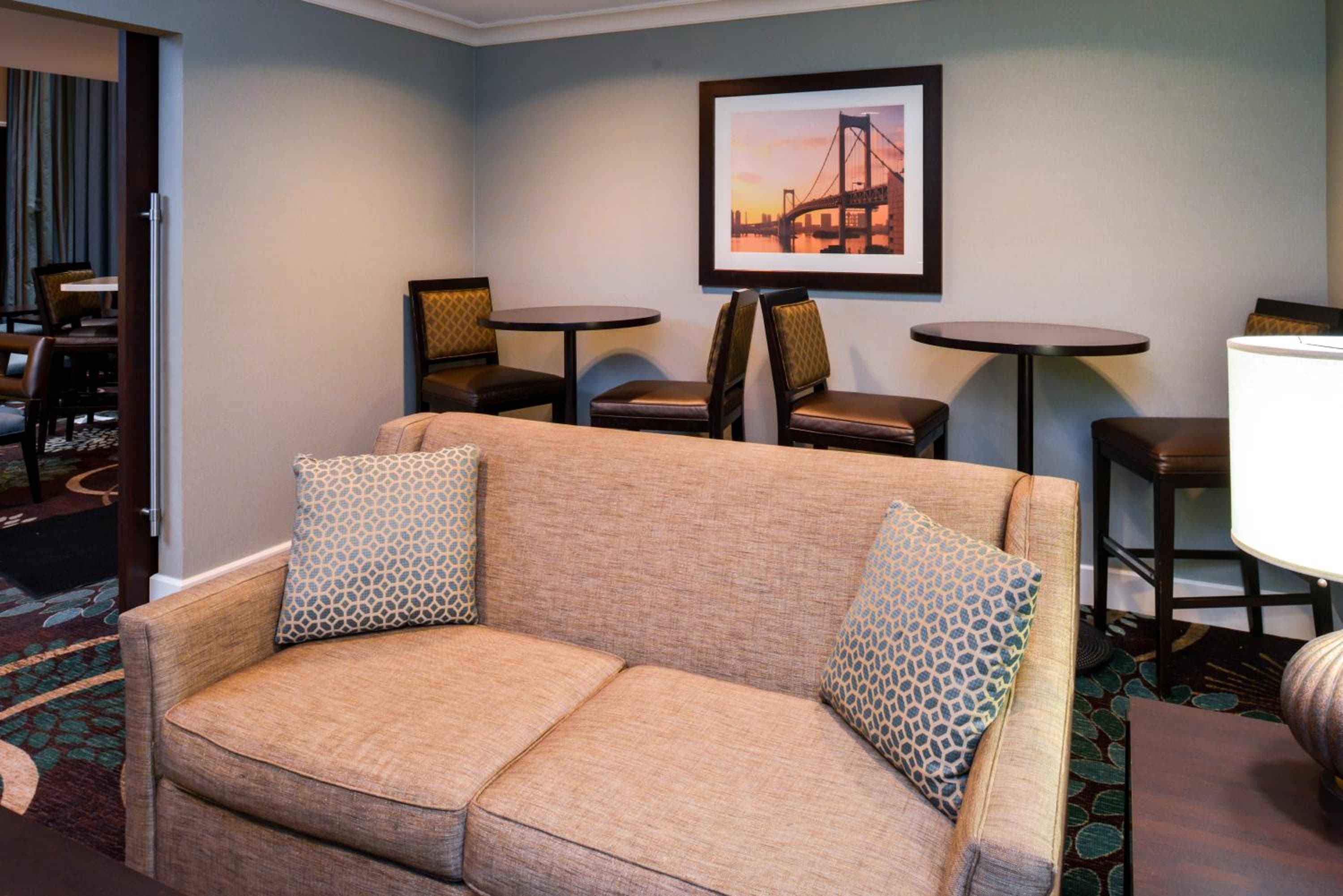 Staybridge Suites Indianapolis Downtown-Convention Center by IHG, Indianapolis, photo 3