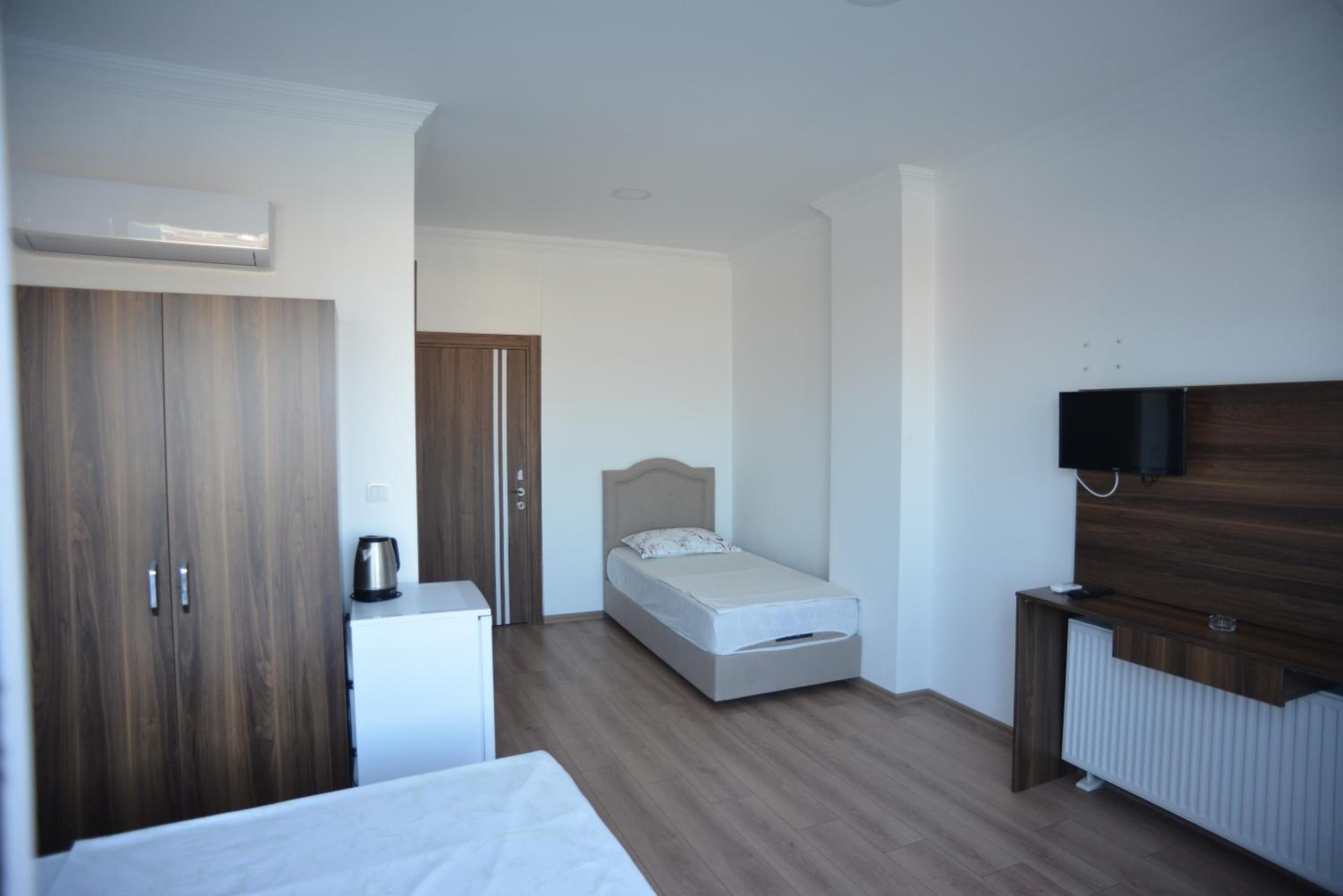 Yeşilyurt Pansiyon Hotel, Izmir, photo 2