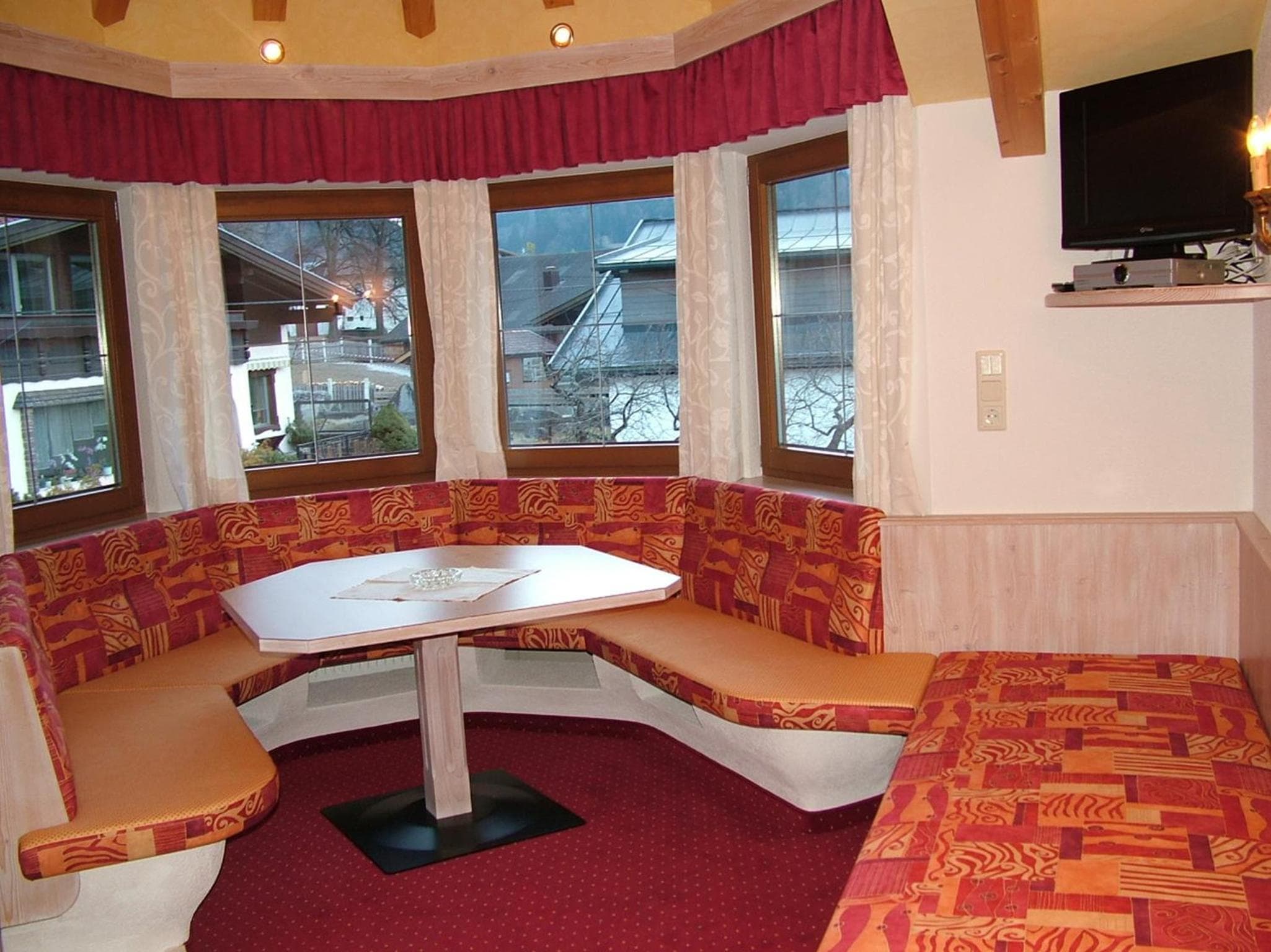 Appartements Gästehaus Schrott, Oetz, photo 2