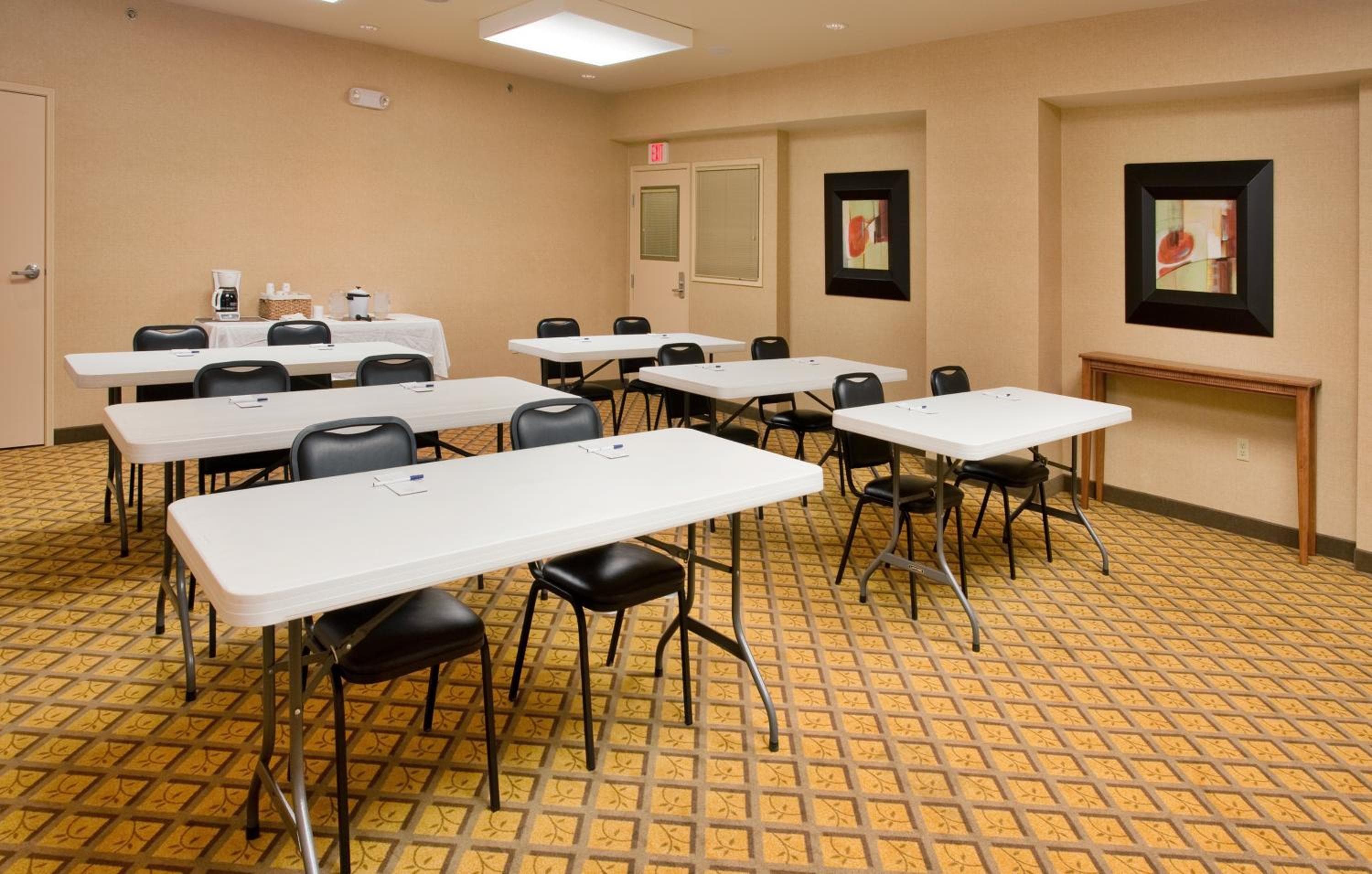 Candlewood Suites Springfield by IHG, Springfield, photo 2