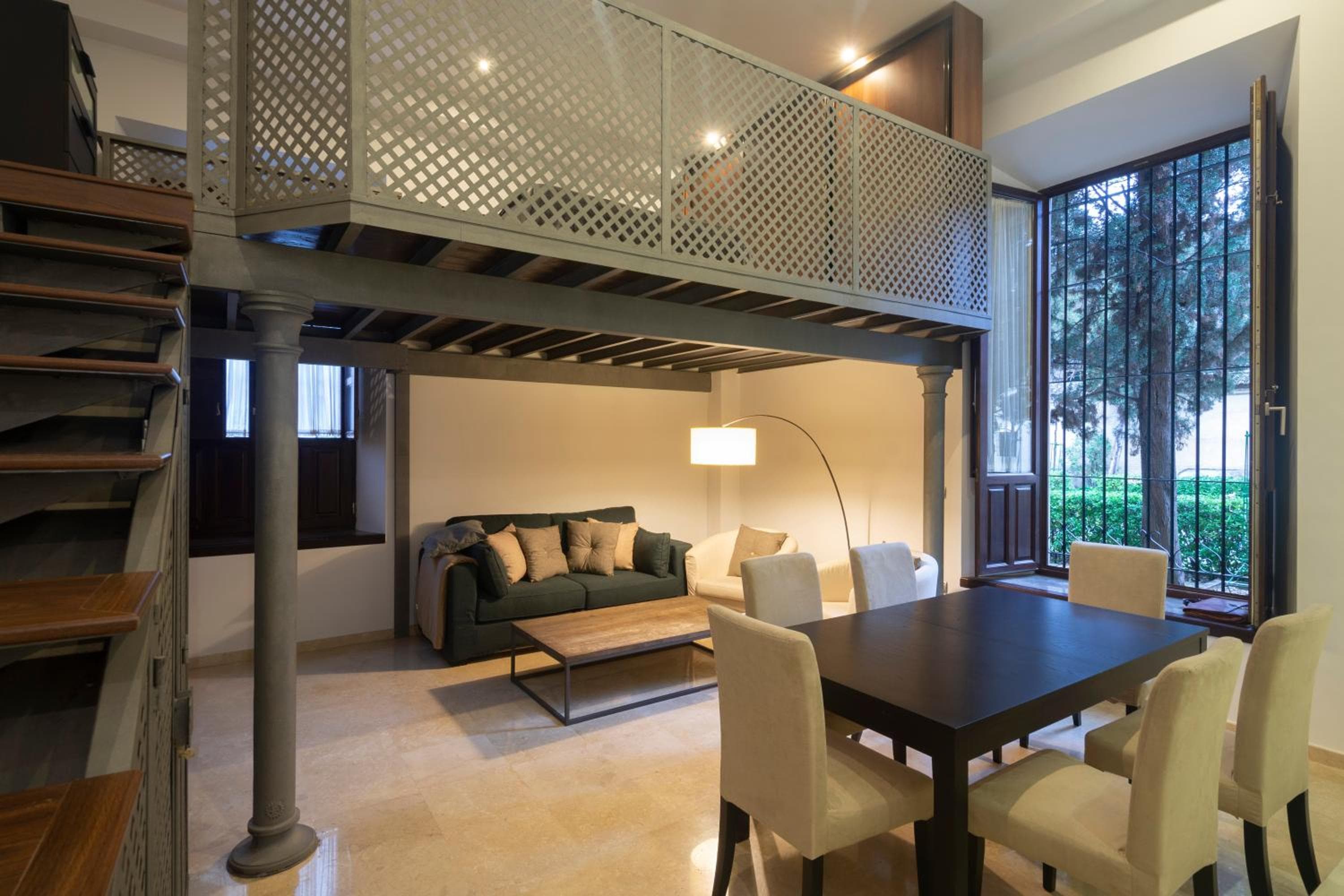 Apartamentos Palacio de los Jerónimos, Granada