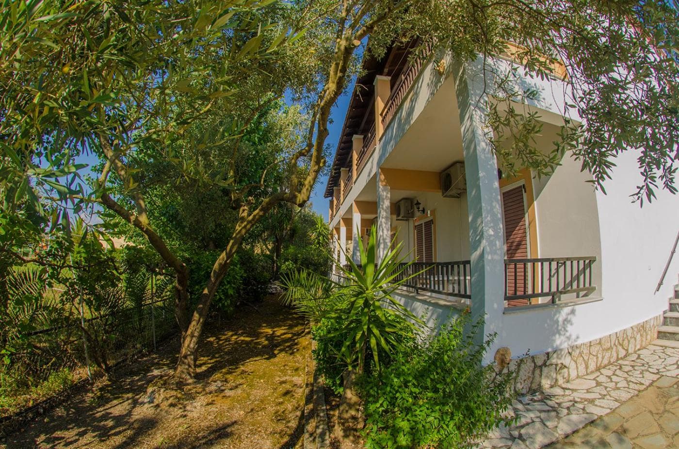 Takis Apartments, Sidari