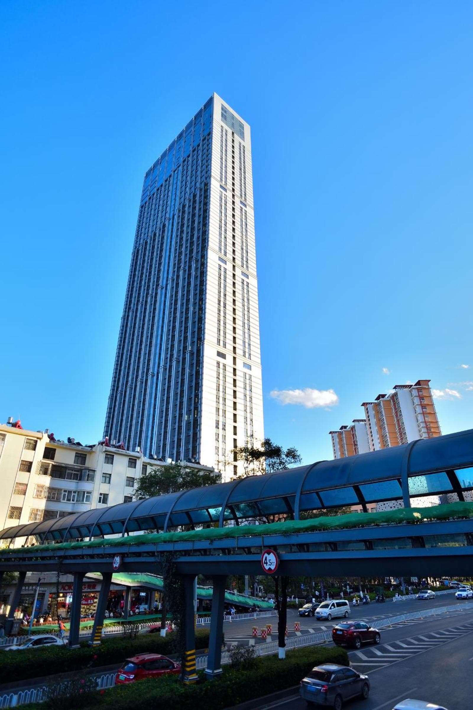 Kunming Hotel High Sky View Apartment, Kunming