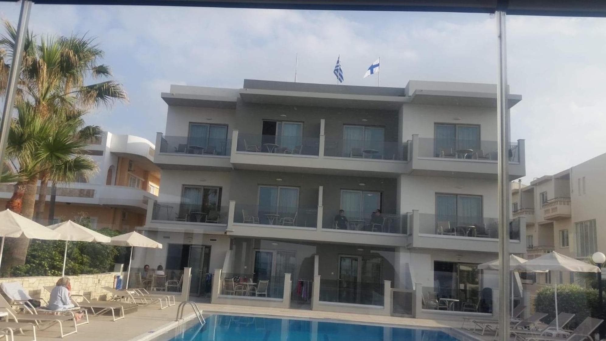Nektar Beach Hotel, Stalós