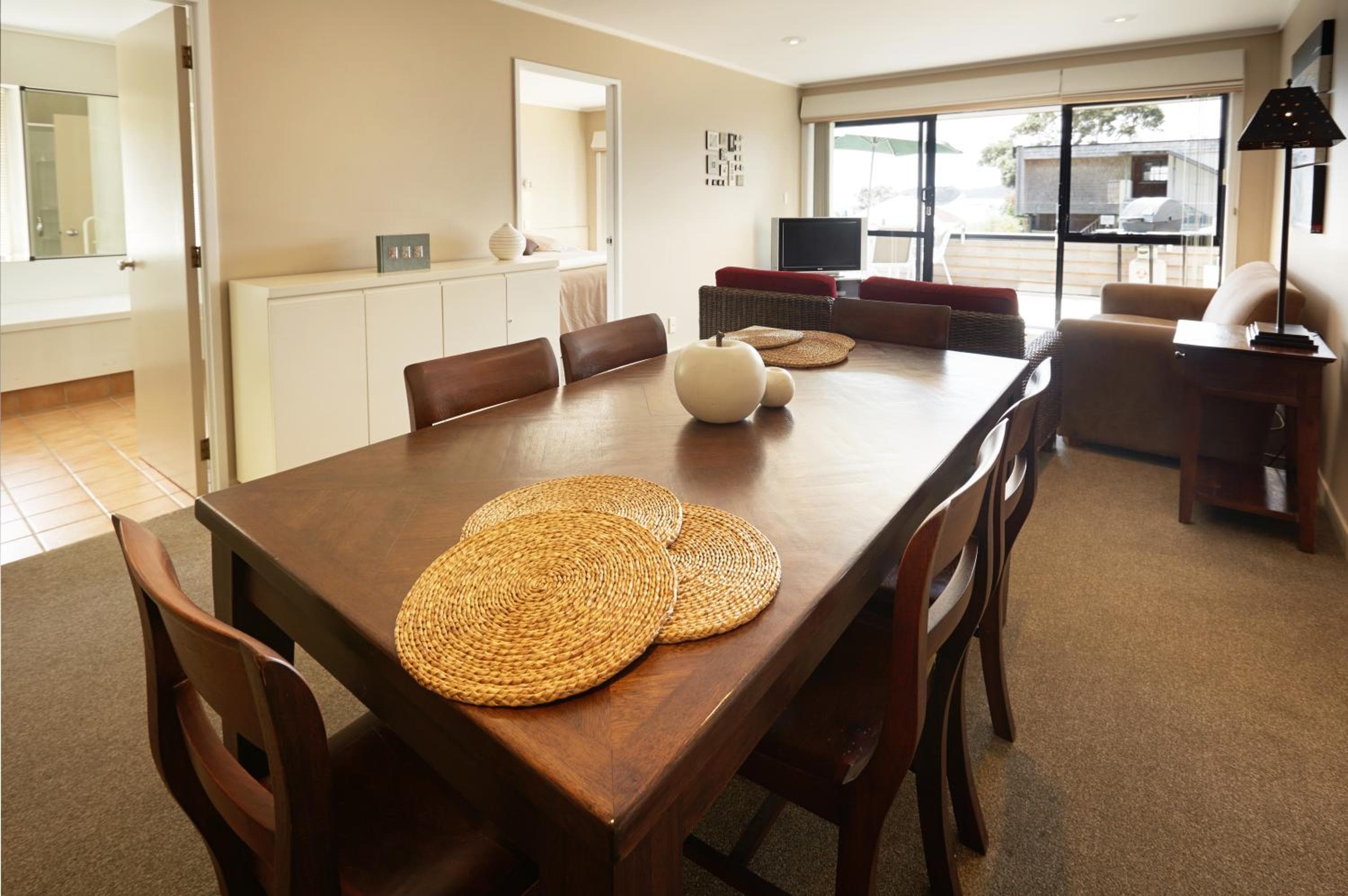 Pioneer Waterfront Apartments, Paihia, photo 2