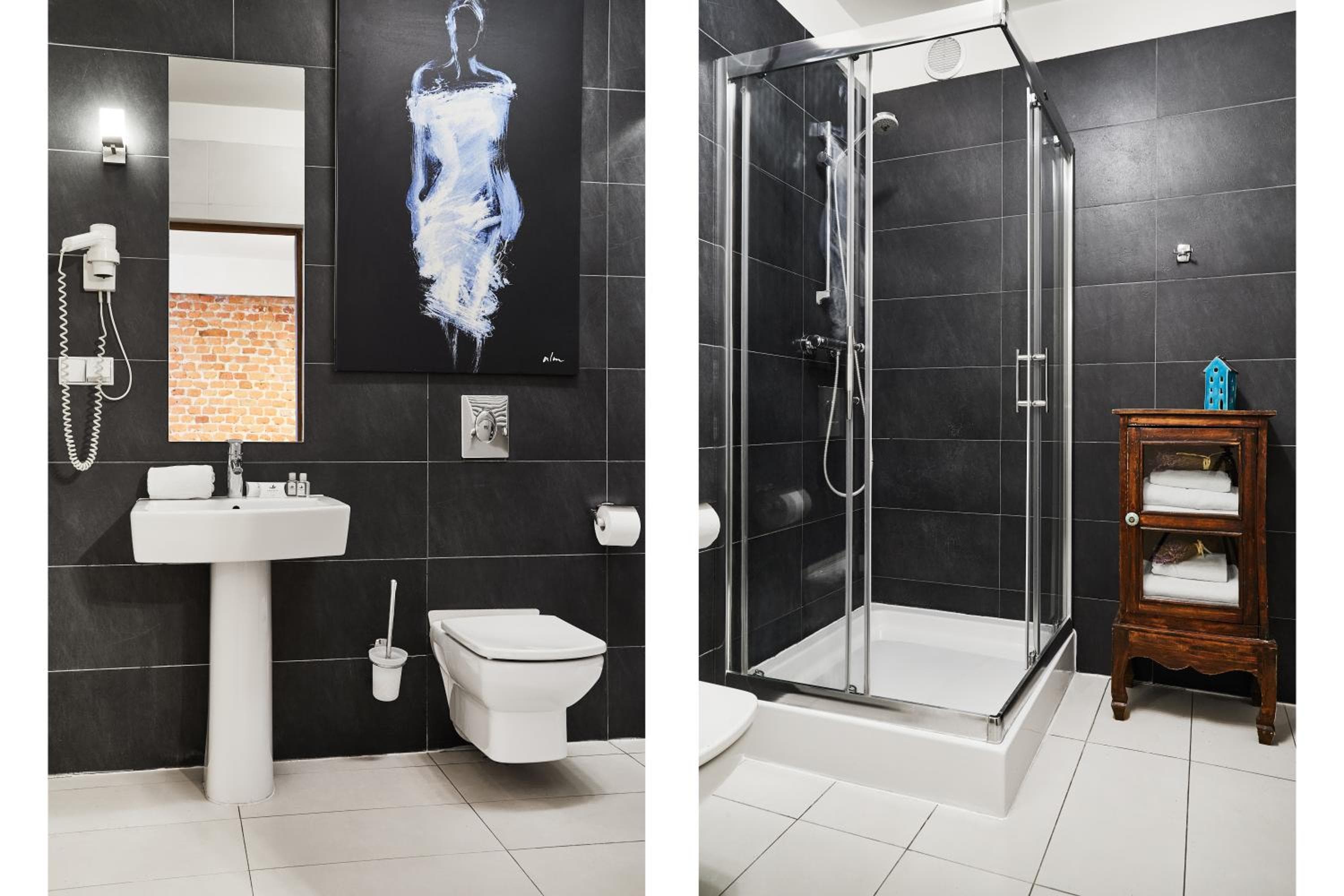 Bathroom at Krakow For You Main Square Apartments