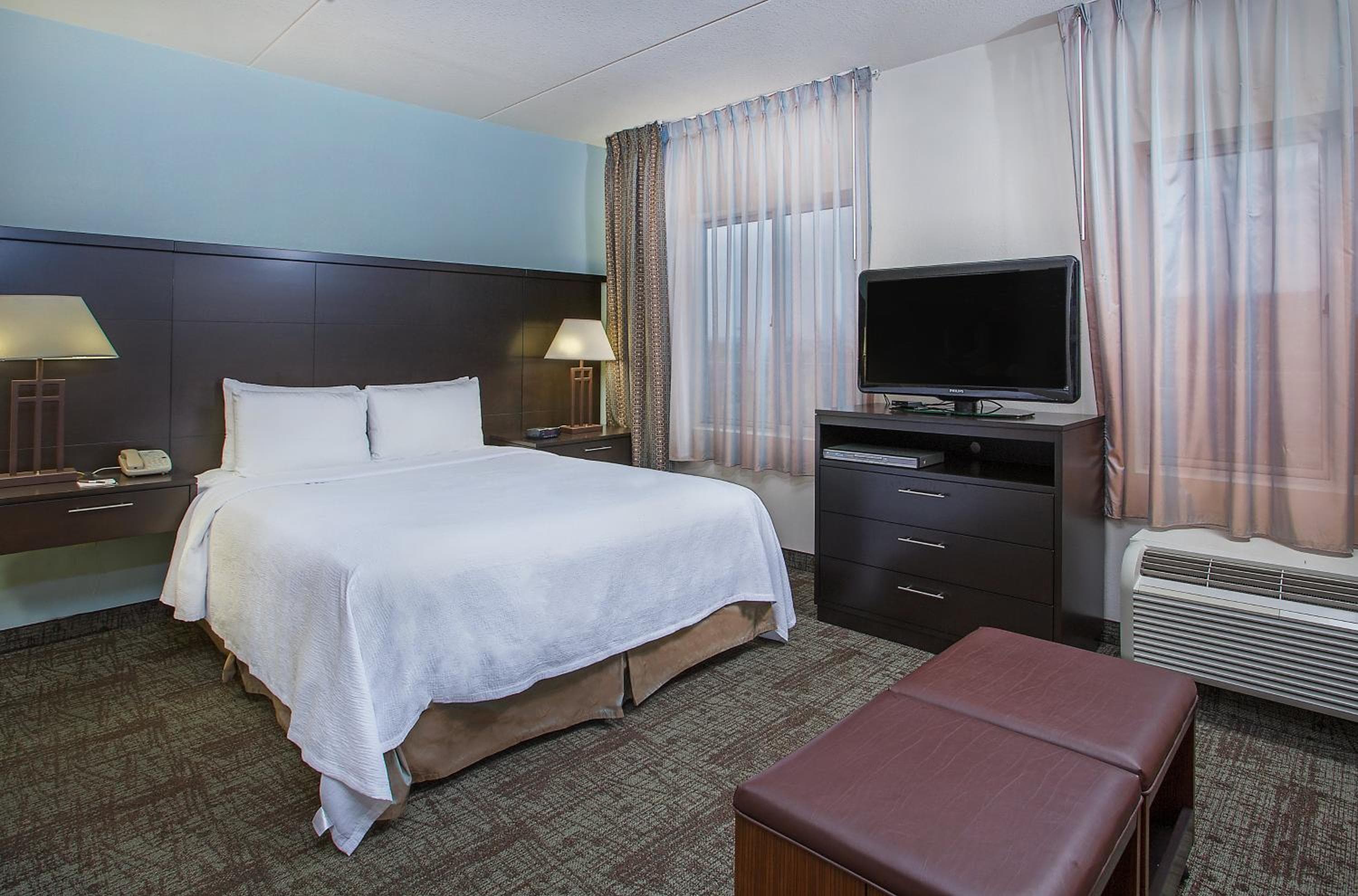 Staybridge Suites Chattanooga Downtown - Convention Center by IHG, Chattanooga, photo 6