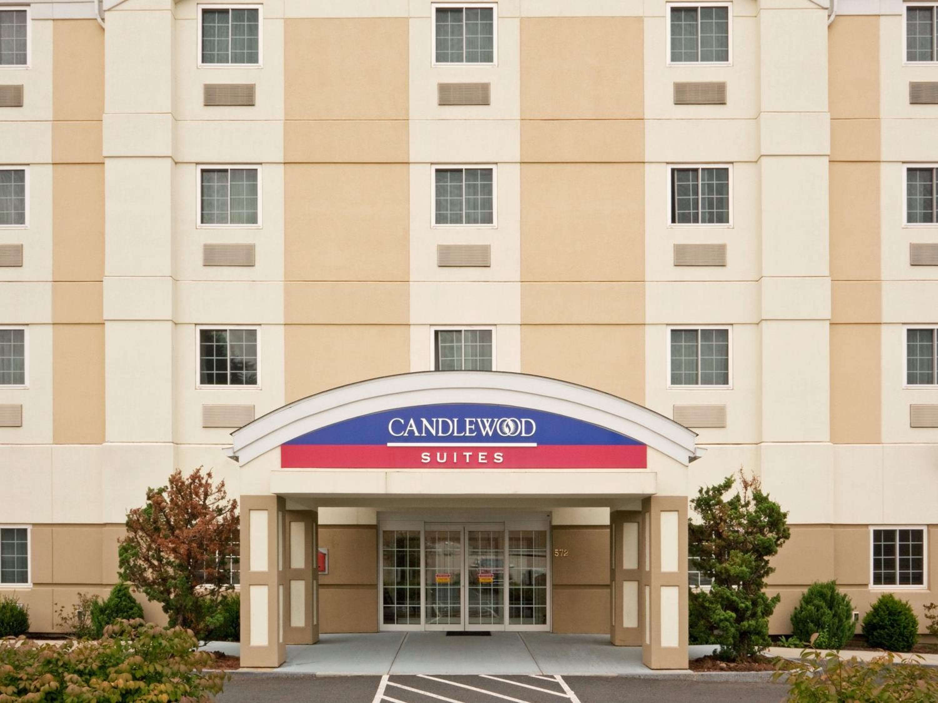 Candlewood Suites-West Springfield by IHG, West Springfield
