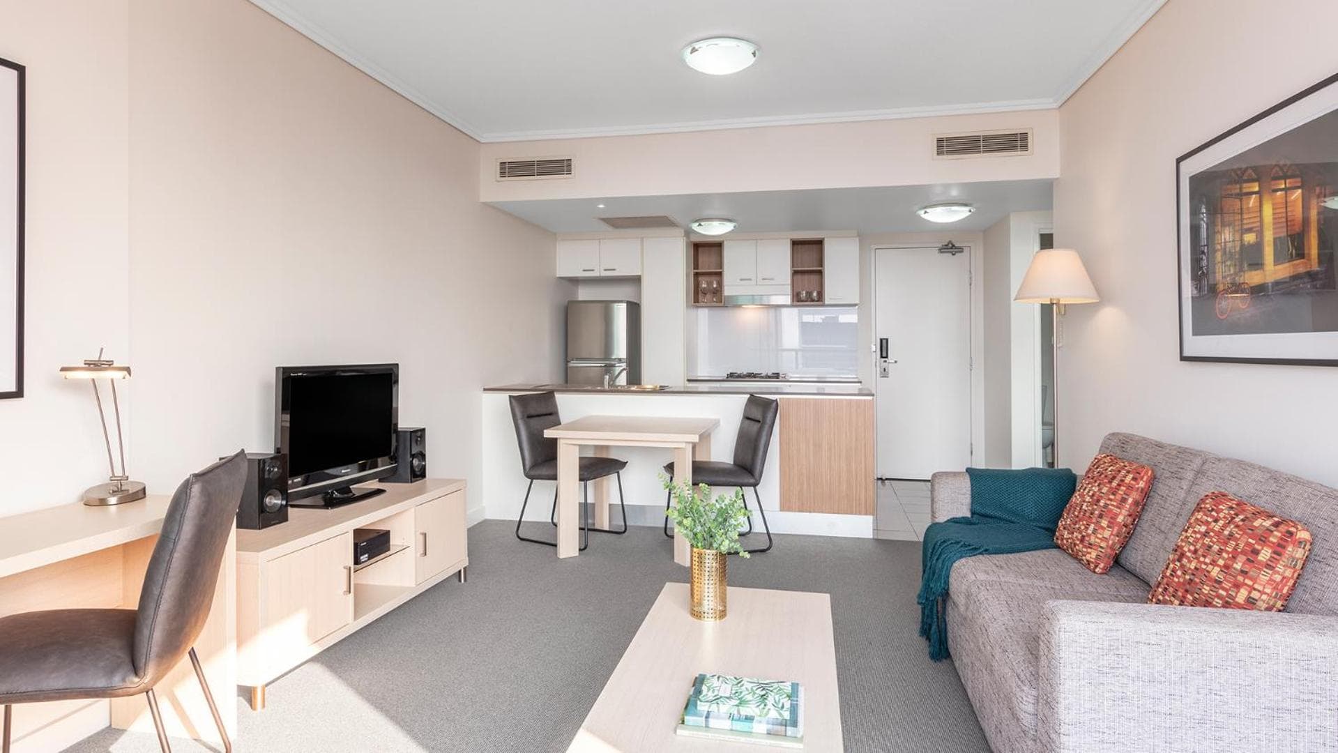 Oaks Brisbane on Charlotte Suites, Brisbane, photo 4