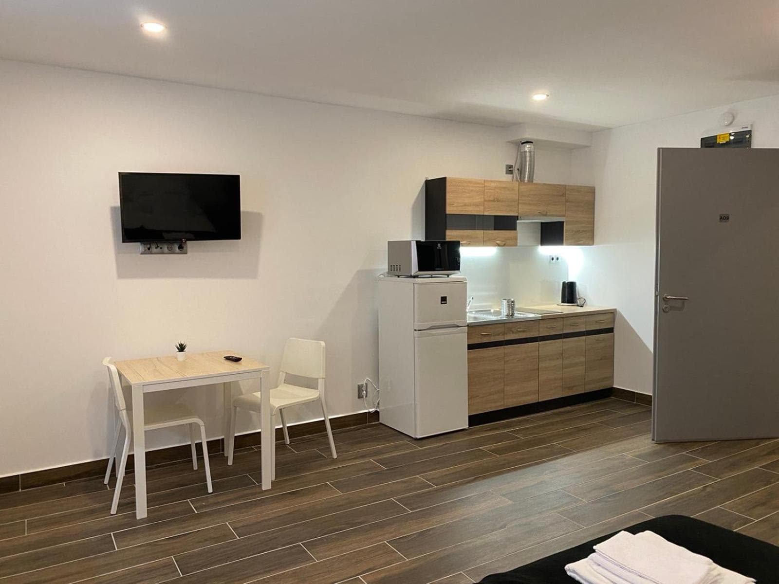 M70 Apartmanház, Miskolc, photo 2