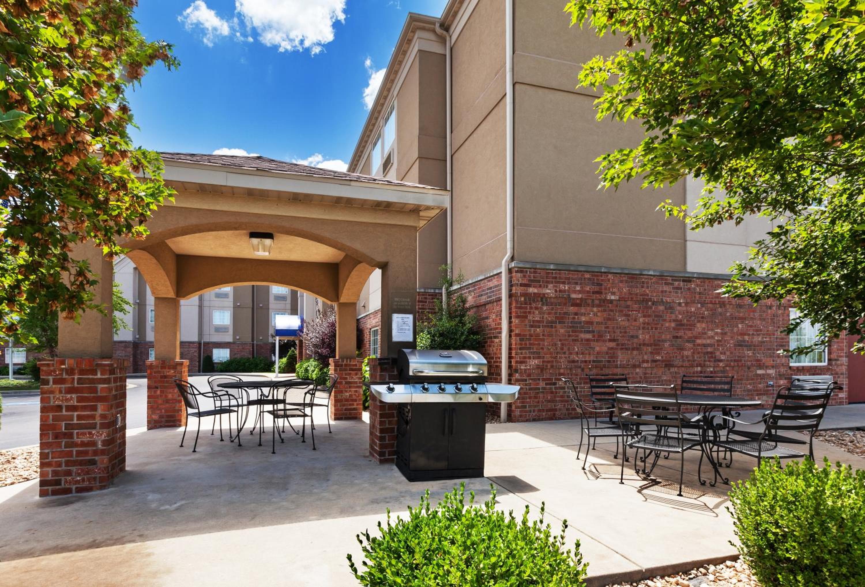 Candlewood Suites St. Robert by IHG, Saint Robert, photo 5