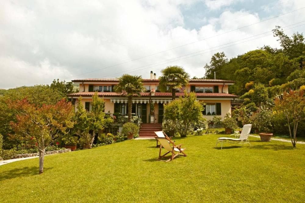 Agriturismo La Carreccia, Luni