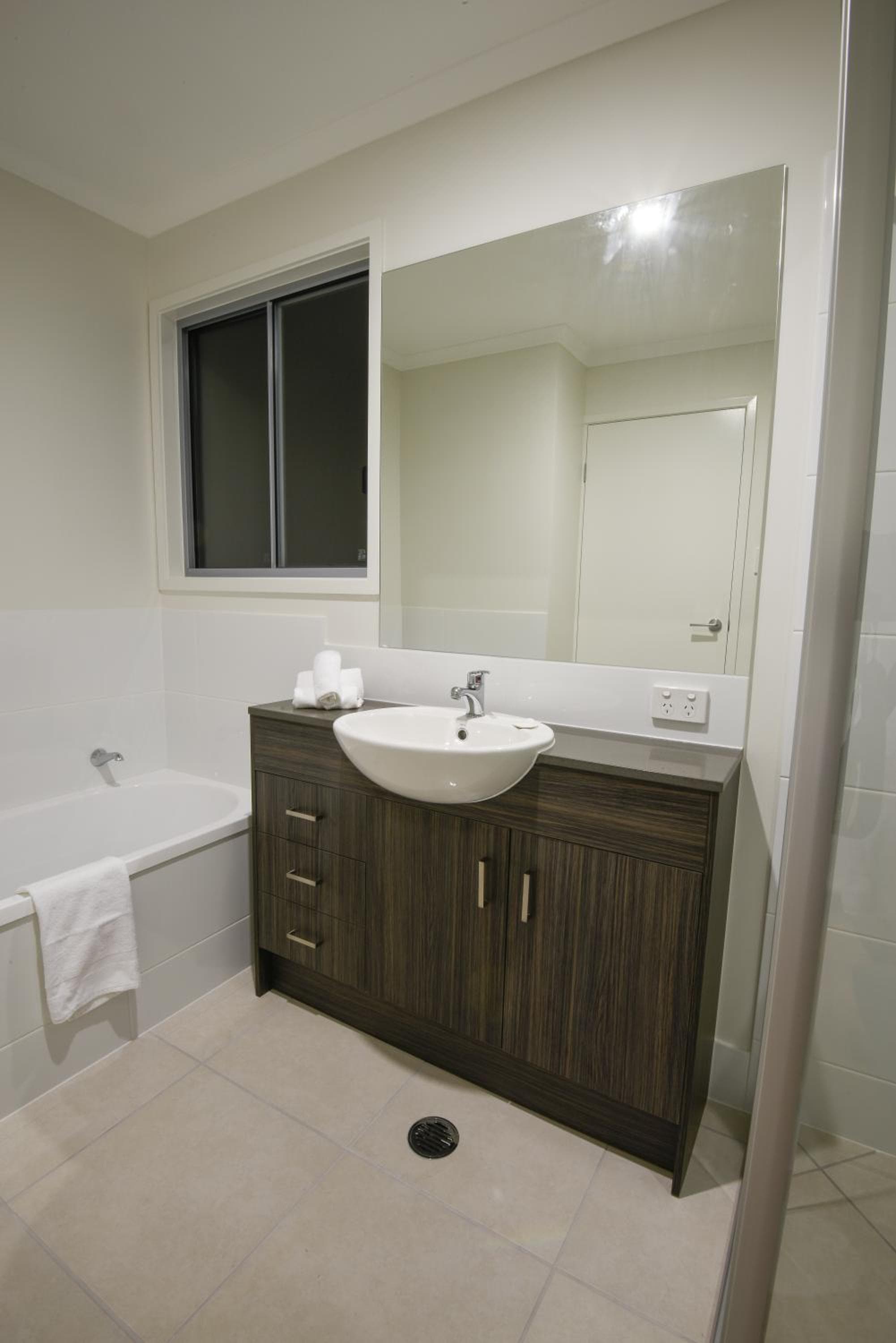 Direct Collective - Breeze on Brightwater, Mooloolaba, photo 5