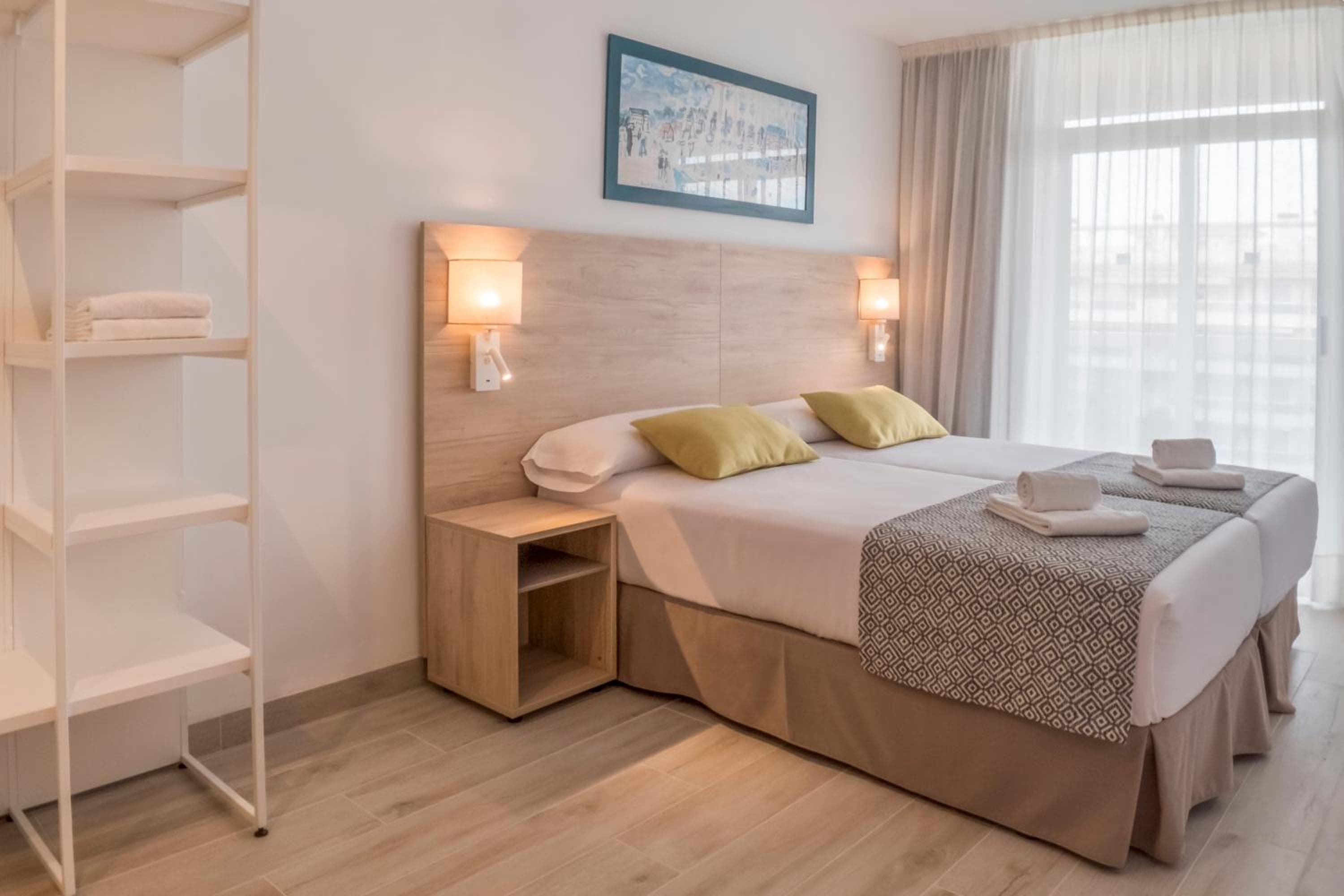 Aparthotel Cye Holiday Centre, Salou