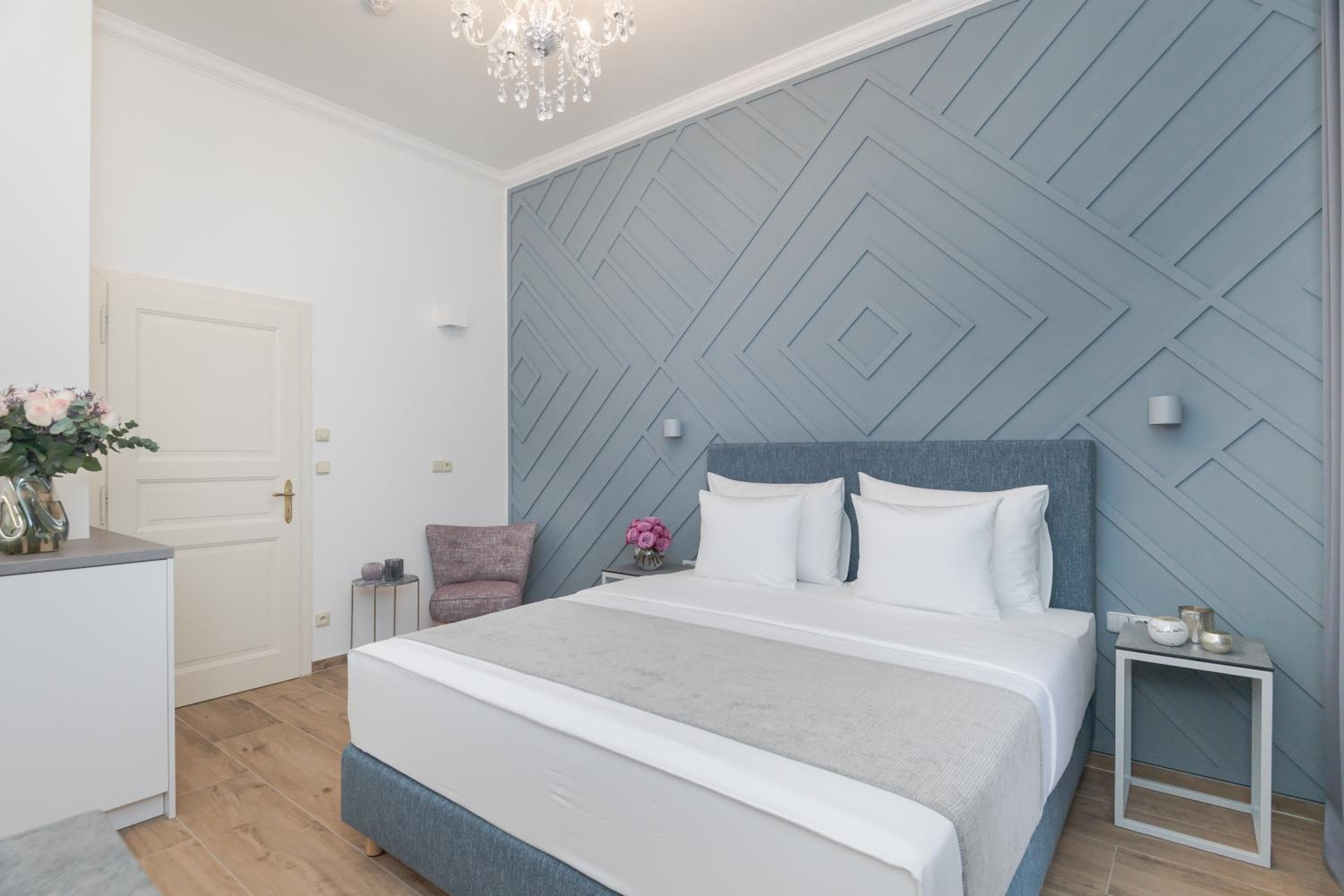 Eight Secrets Boutique Residence by Dwellfort, Prague, photo 3