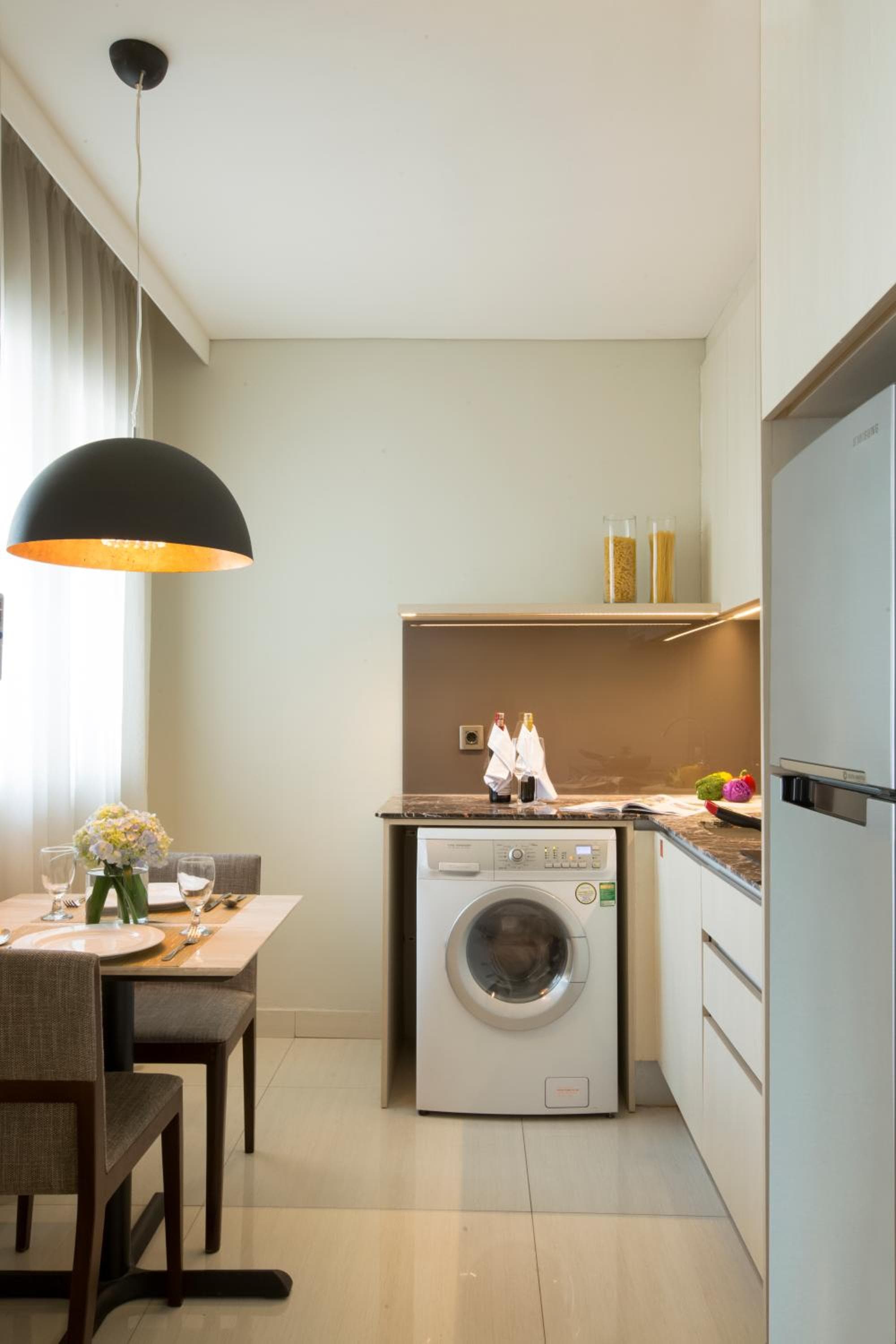 Ascott Waterplace Surabaya, Surabaya, photo 2