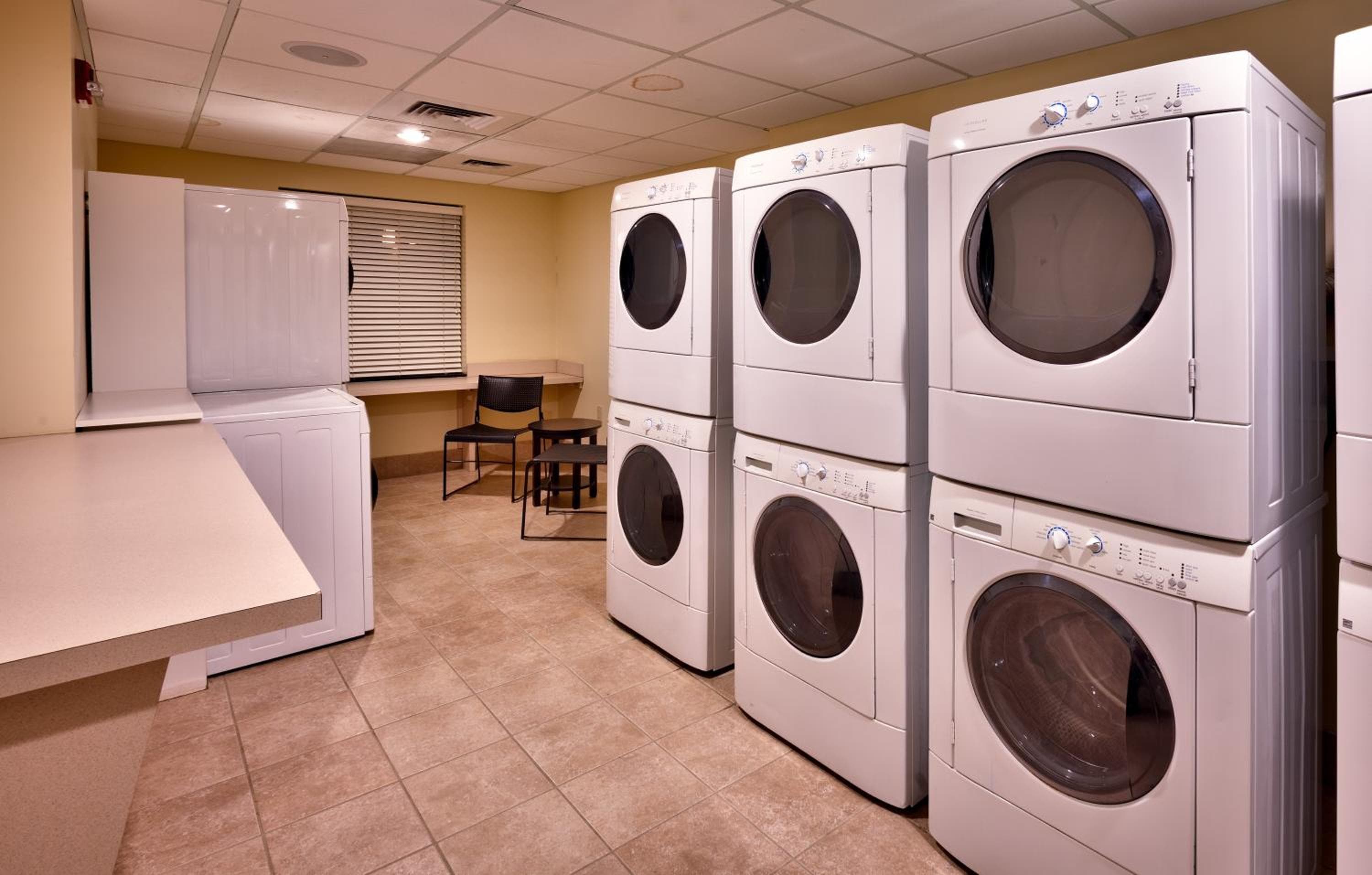 Staybridge Suites Omaha 80th and Dodge by IHG, Omaha, photo 6