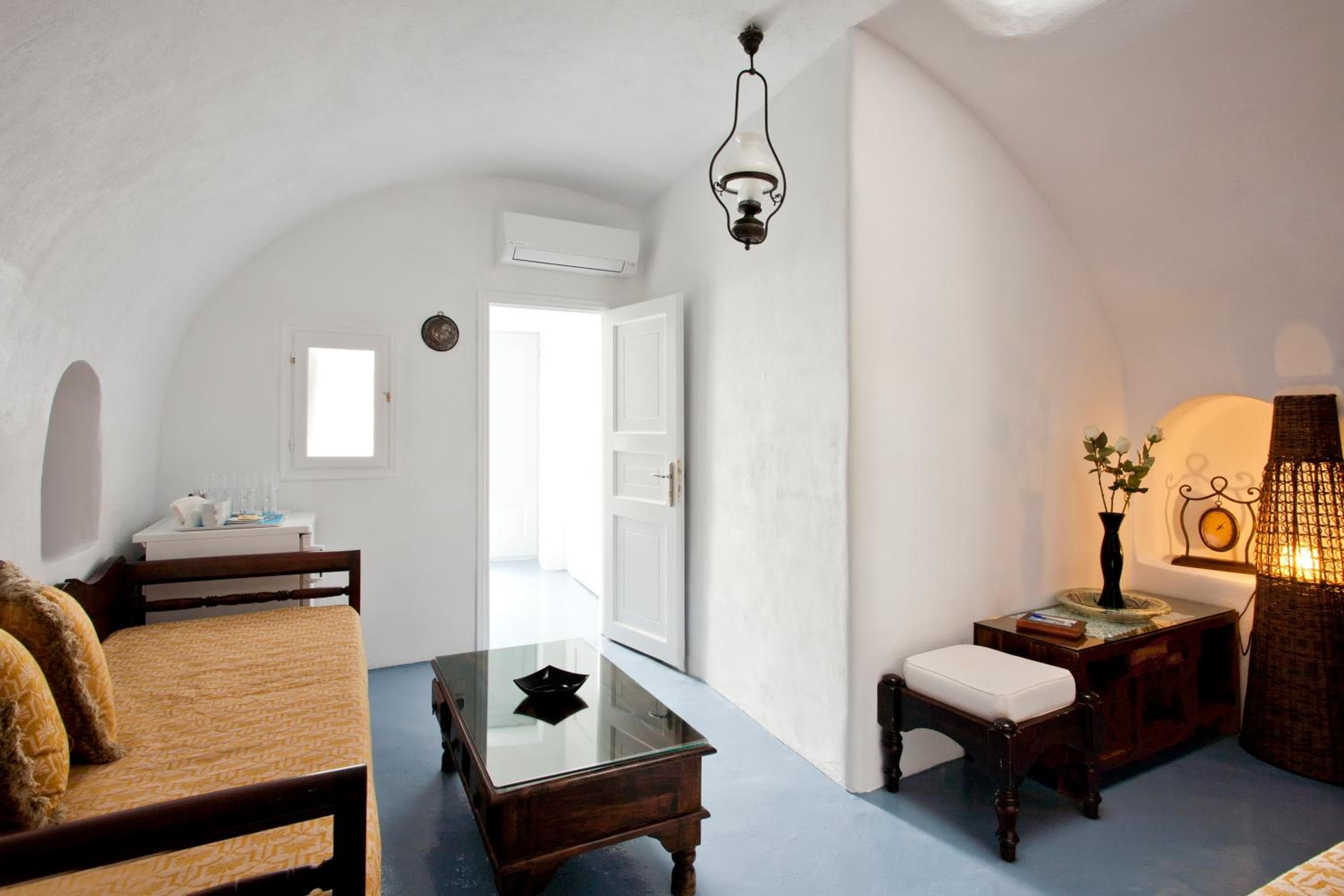 Alexander's Suites, Oia, photo 3