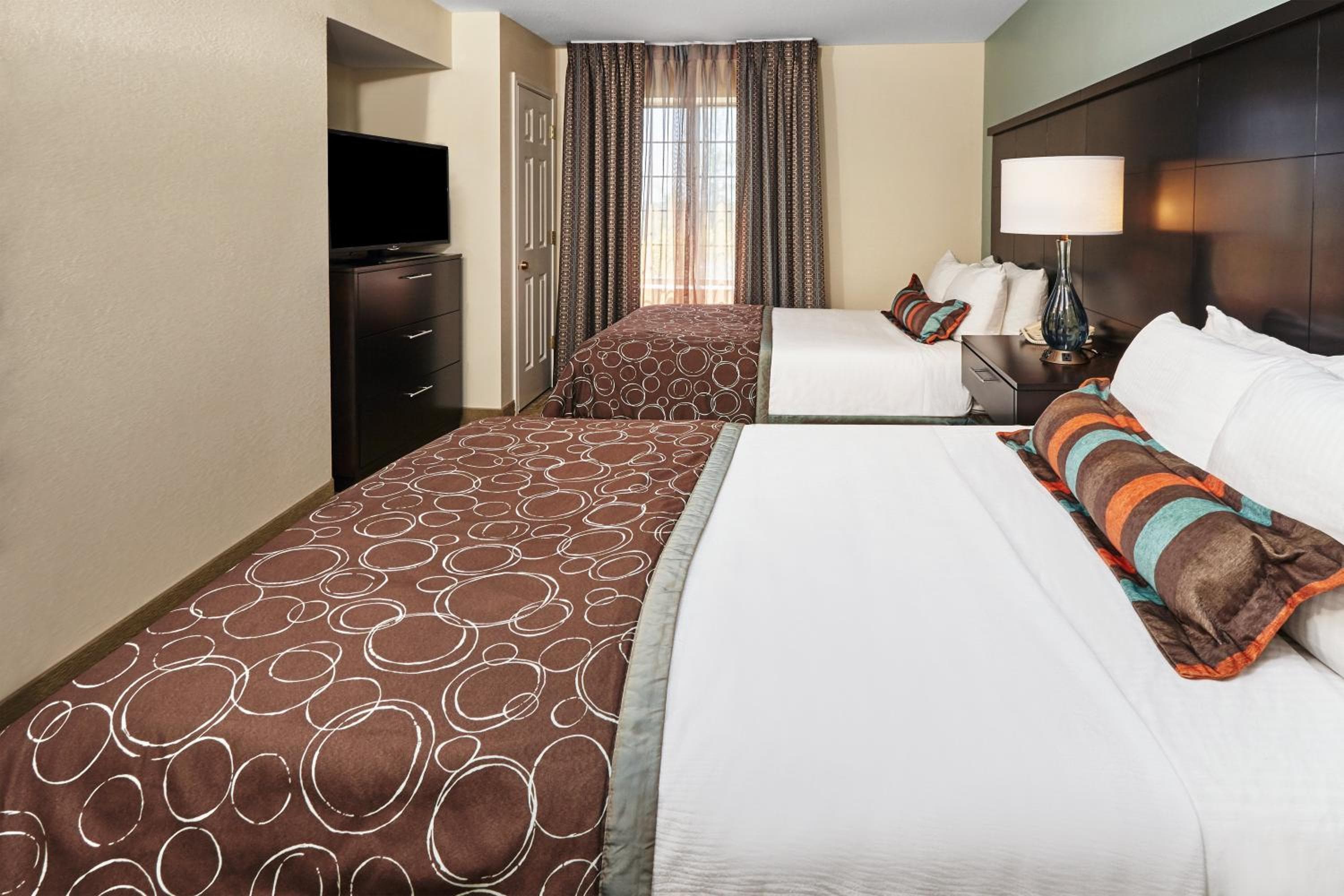 Staybridge Suites Lincolnshire by IHG, photo 2