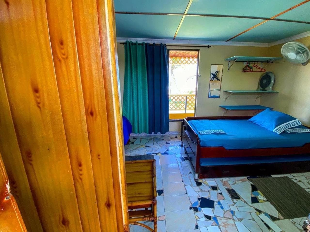 Yellow Moon Guesthouse & Apartments, San Andrés, photo 3