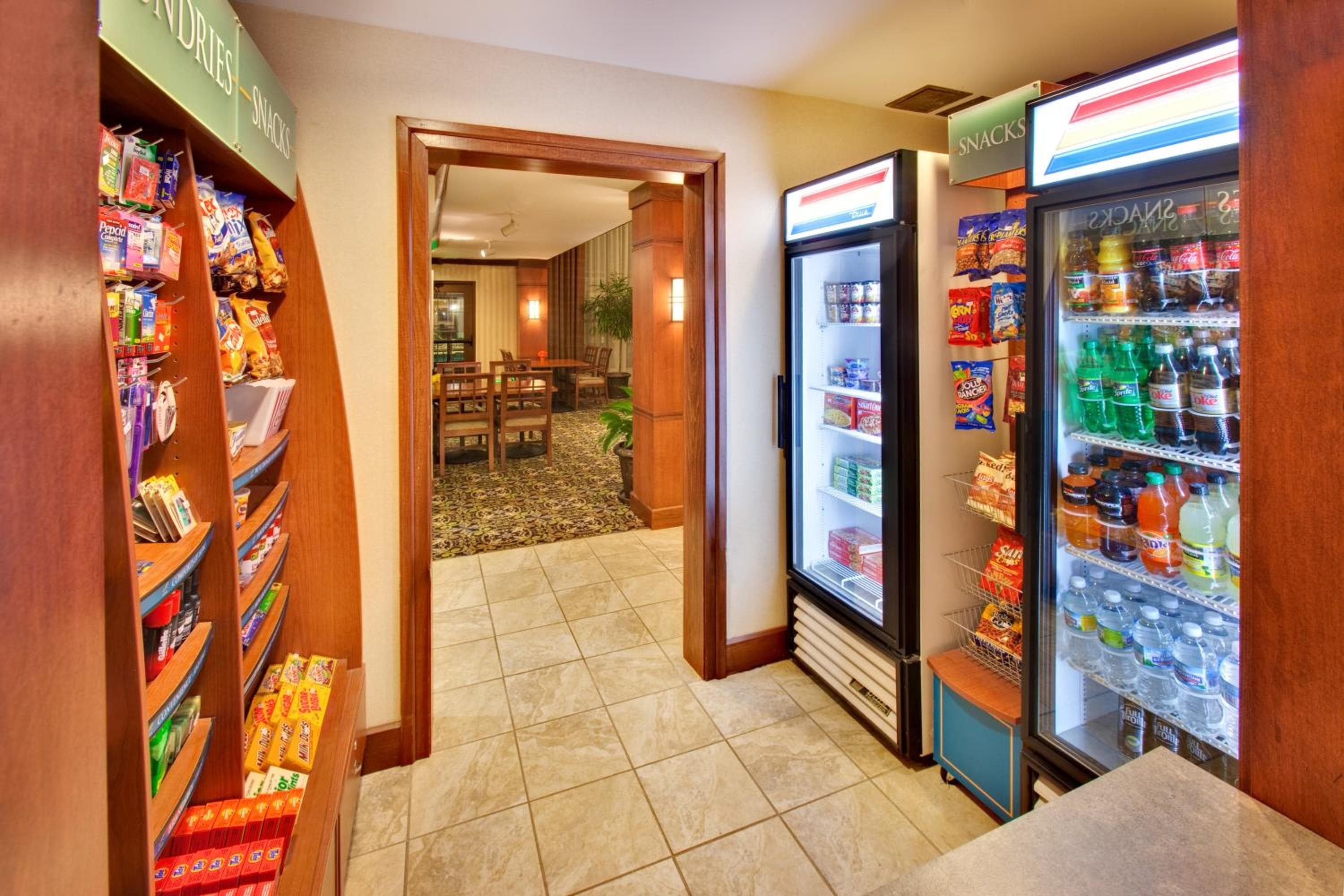 Staybridge Suites Davenport by IHG, Davenport, photo 5
