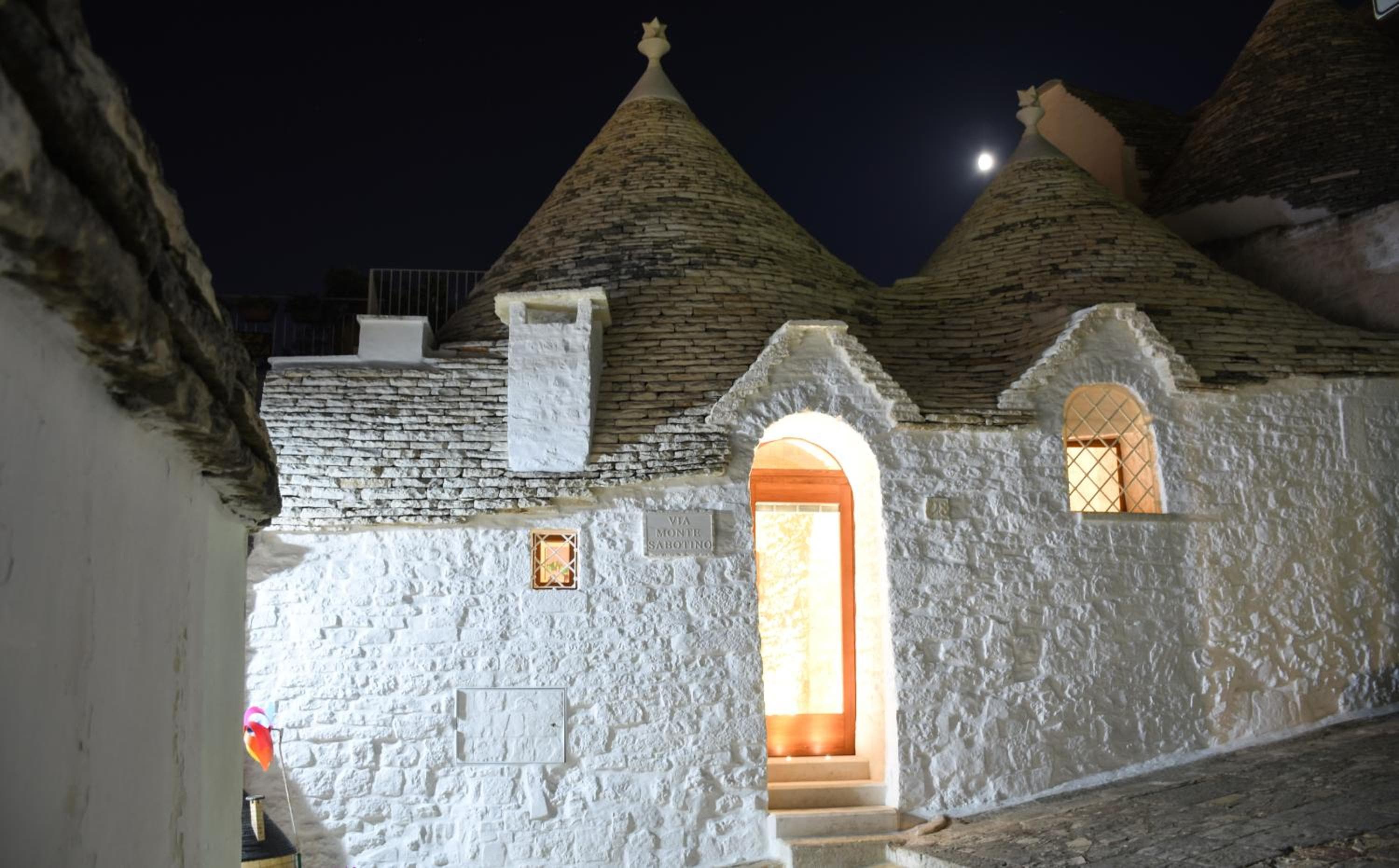 Trulli e Puglia Luxury Suite, Alberobello, photo 5