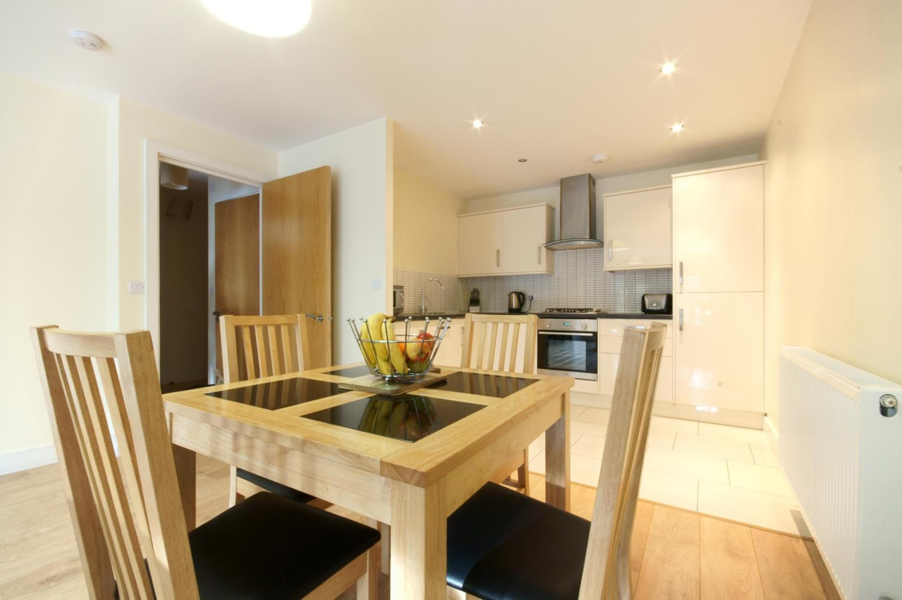 Lodge Drive Serviced Apartments, Enfield, photo 6